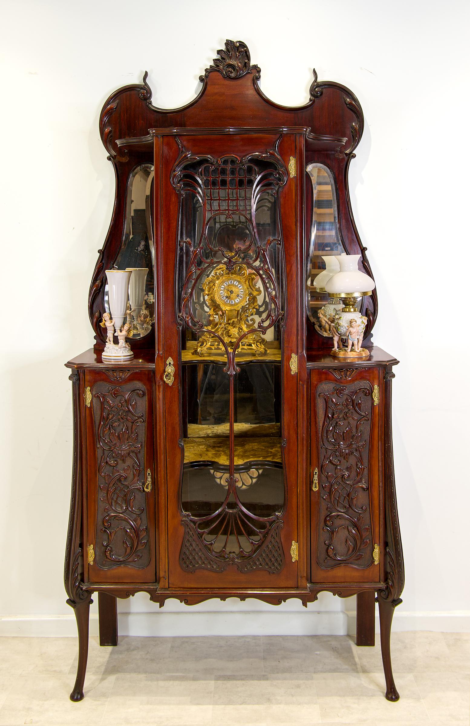 Exceptional Antique Victorian Carved Mahogany Display Cabinet c.1900 (1 of 7)