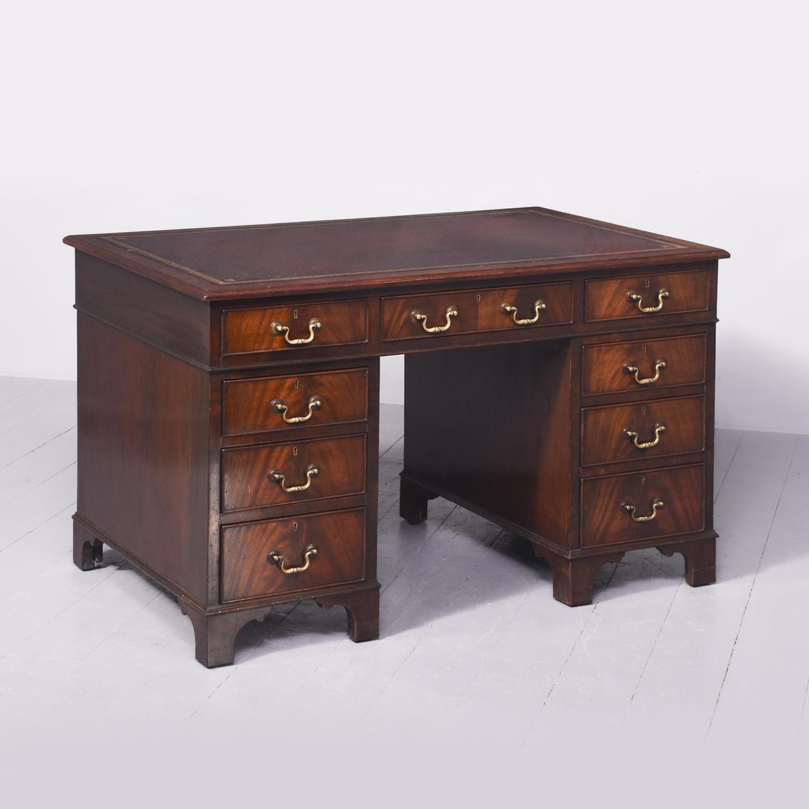 Georgian Style 3 Part Pedestal Desk c.1920 (1 of 8) Georgian Style 3 Part Pedestal Desk c.1920 (1 of 8)