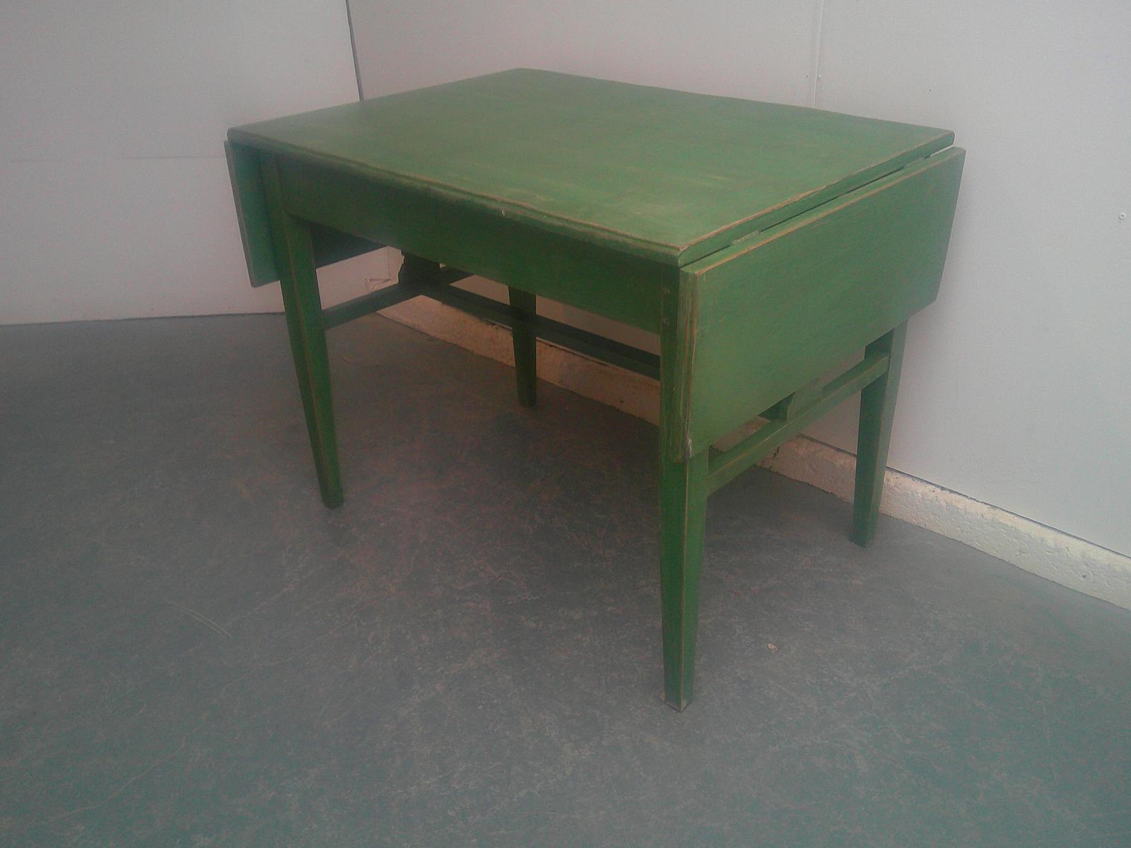 A Lovely Painted Green Antique / Old Pine Victorian Sofa Table (1 of 7)