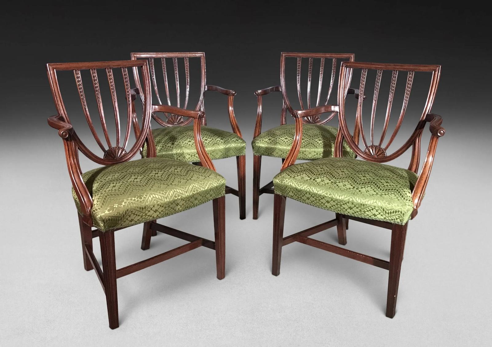 Set of Four Hepplewhite Period Mahogany Salon Armchairs (1 of 10)