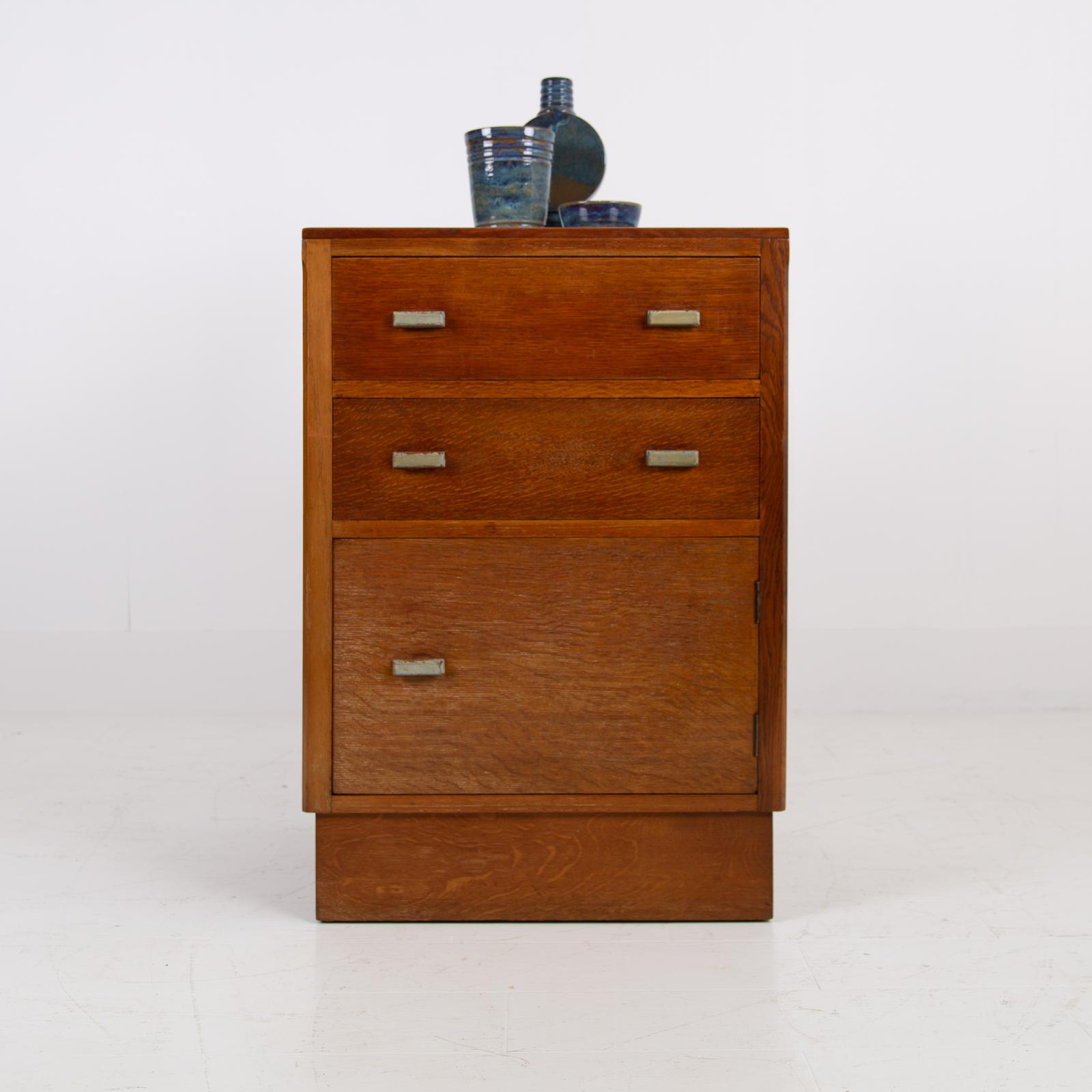 Oak Art Deco Modernist 2 Drawer Cabinet by Gomme 1930s (1 of 14) Oak Art Deco Modernist 2 Drawer Cabinet by Gomme 1930s (1 of 14)