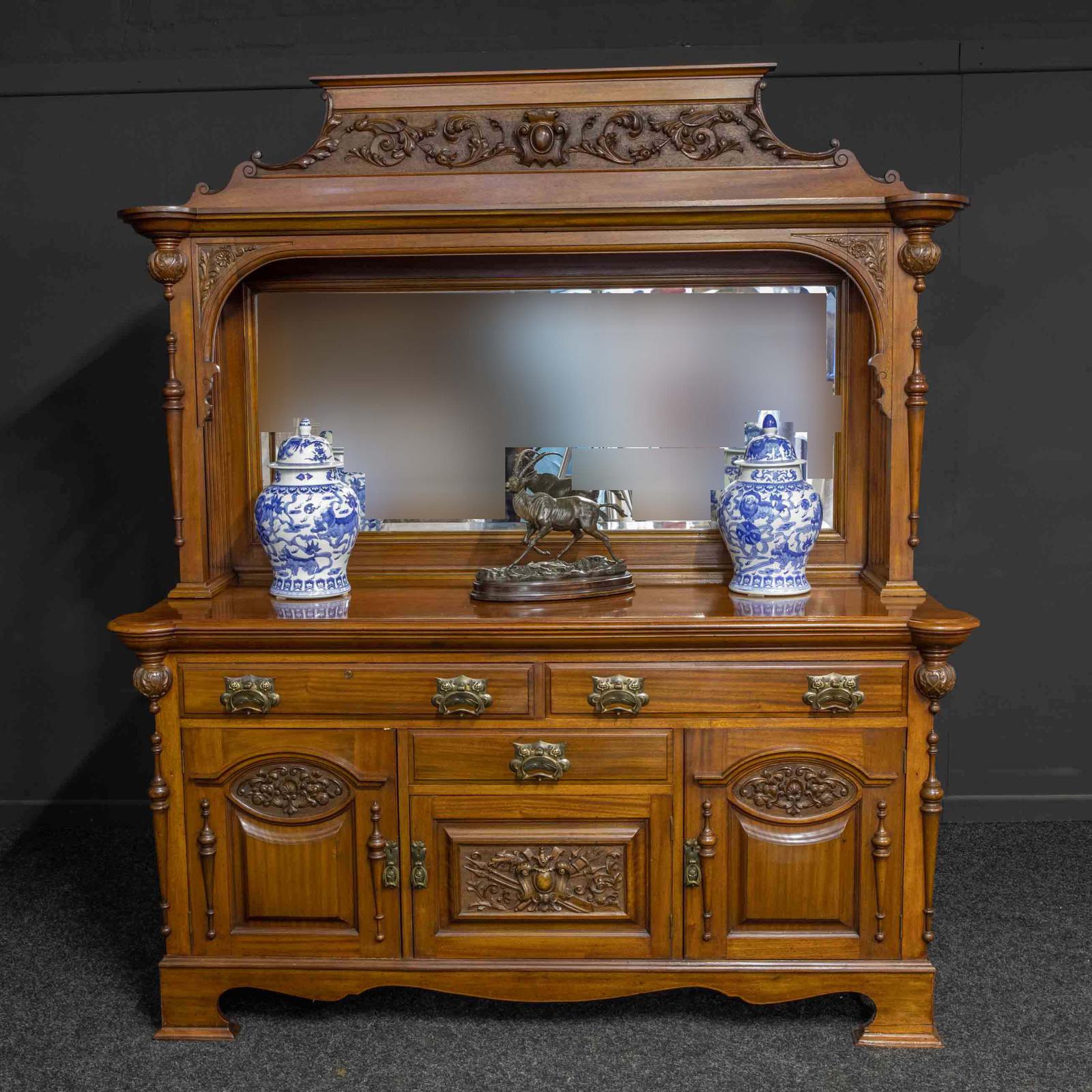 Late Victorian Mahogany Sideboard (1 of 19)