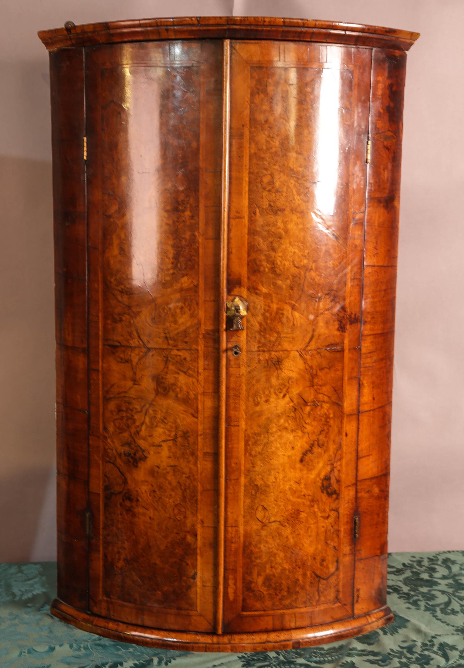 Superb English Walnut Bow Corner Cupboard (1 of 5) Superb English Walnut Bow Corner Cupboard (1 of 5)