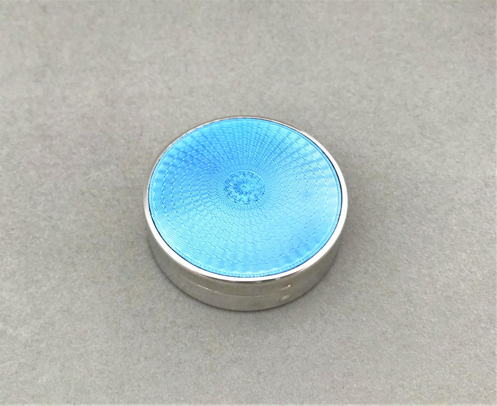 Gorgeous Silver & Guilloche Enamel Small Trinket Pot (1 of 4) Gorgeous Silver & Guilloche Enamel Small Trinket Pot (1 of 4)