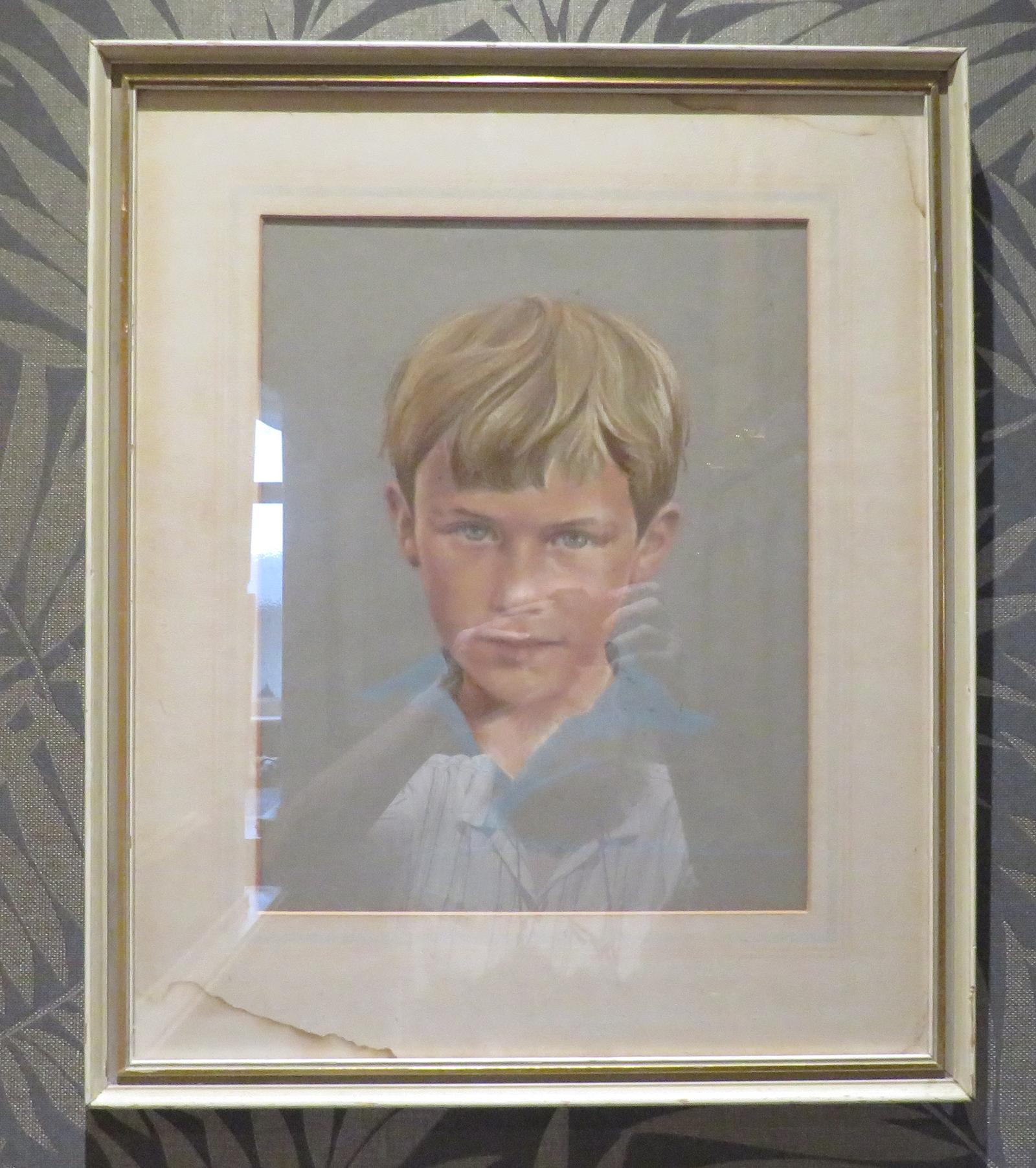 PASTLE PORTRAIT YOUNG BOY (1 of 2) PASTLE PORTRAIT YOUNG BOY (1 of 2)