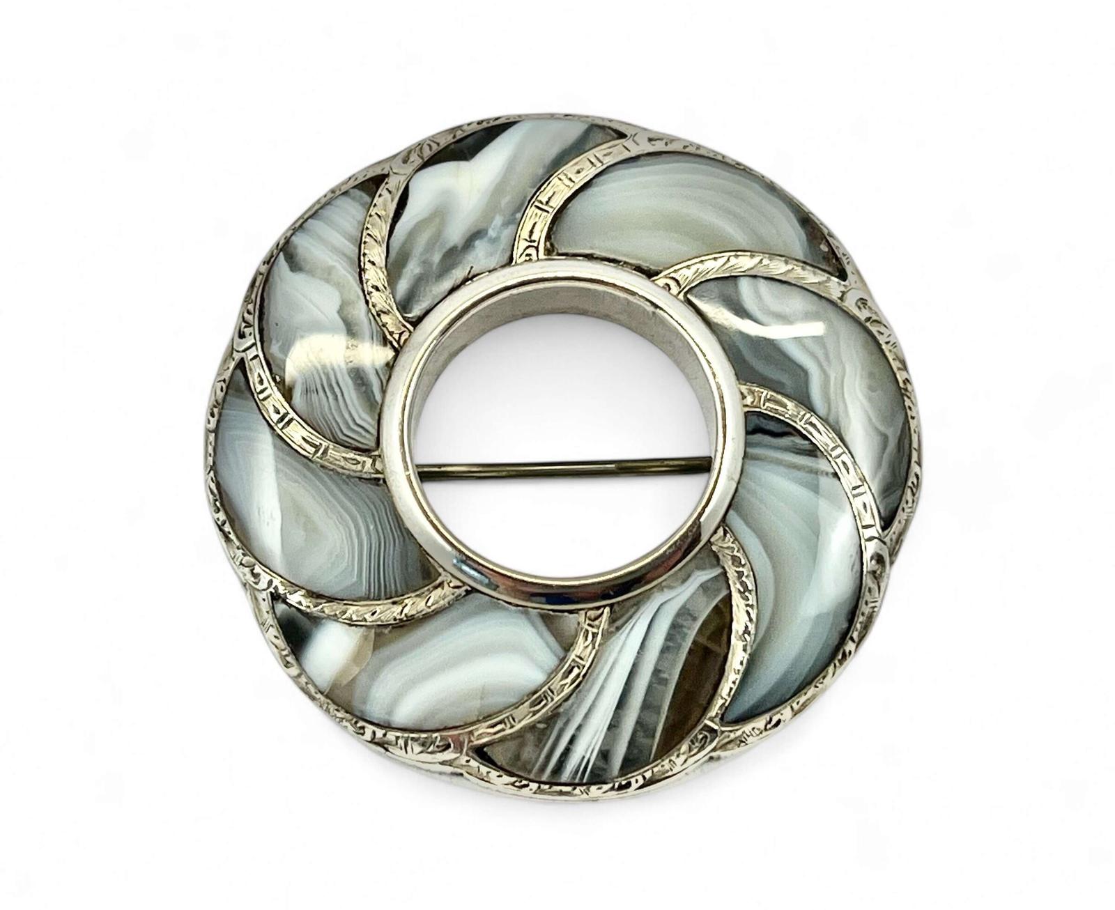 Victorian Antique Silver & Montrose Agate Circulas Brooch c.1880 (1 of 4)