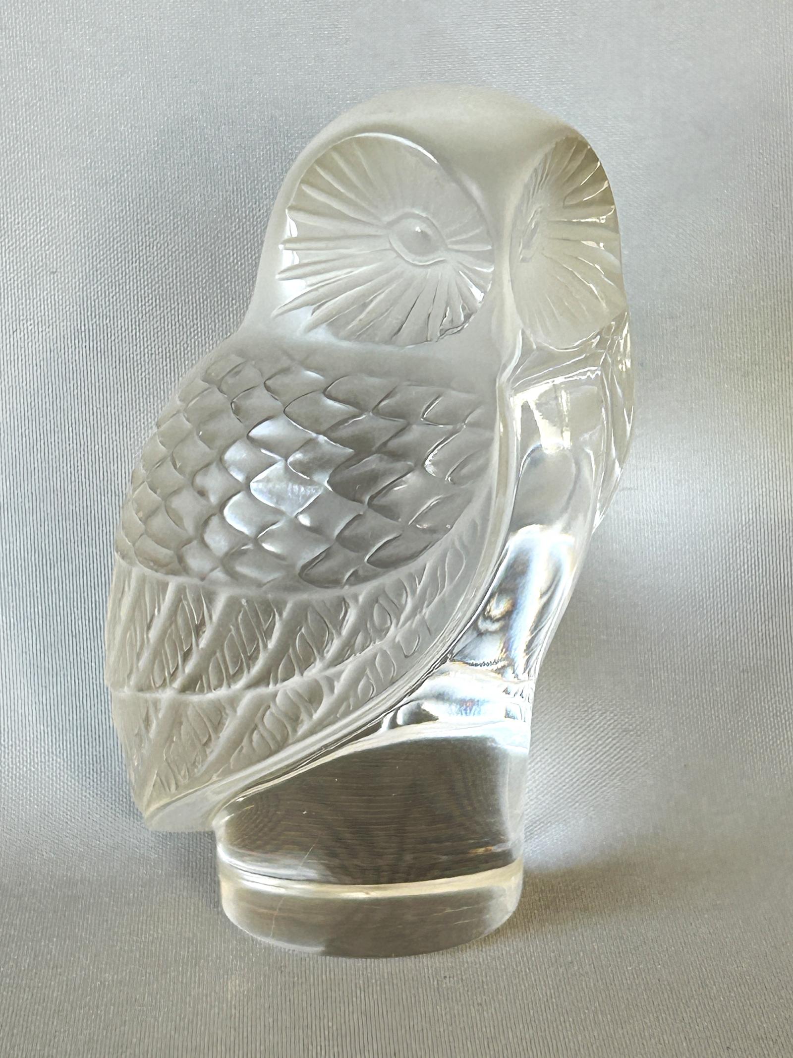 Lalique 'Chouette' Classic Art Deco Design Glass Owl (1 of 7)