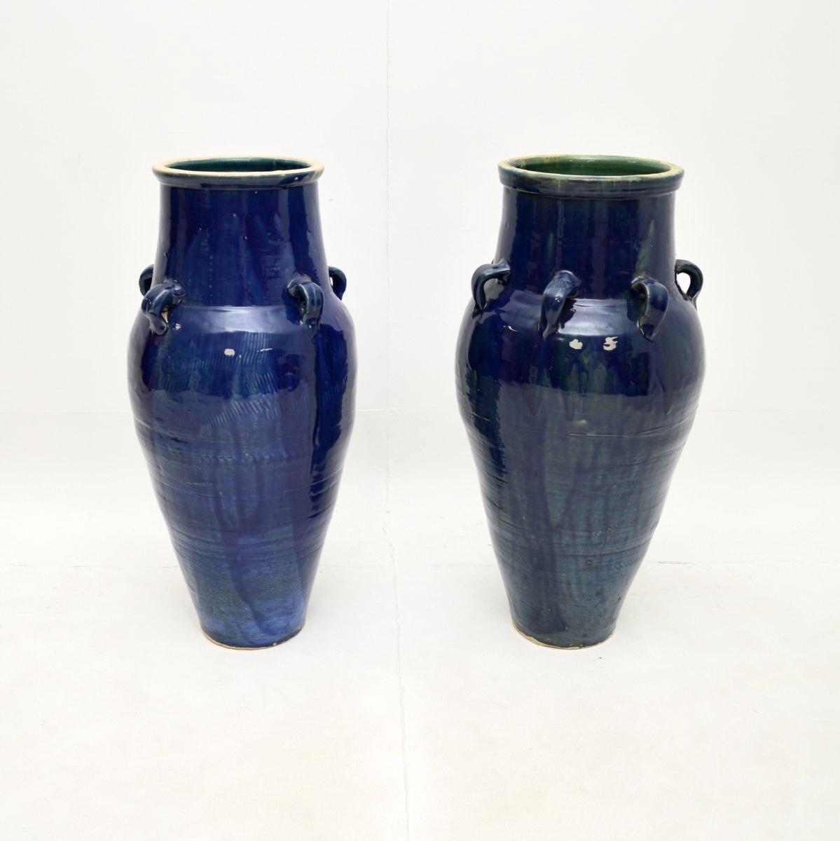 Pair of Large Floor Standing Vintage Blue Ceramic Vases (1 of 11)