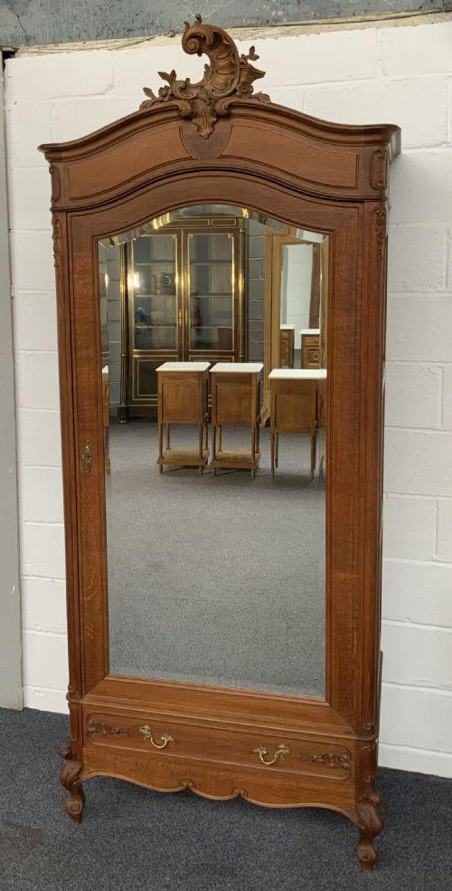 Carved Oak Single Armoire (1 of 6) Carved Oak Single Armoire (1 of 6)