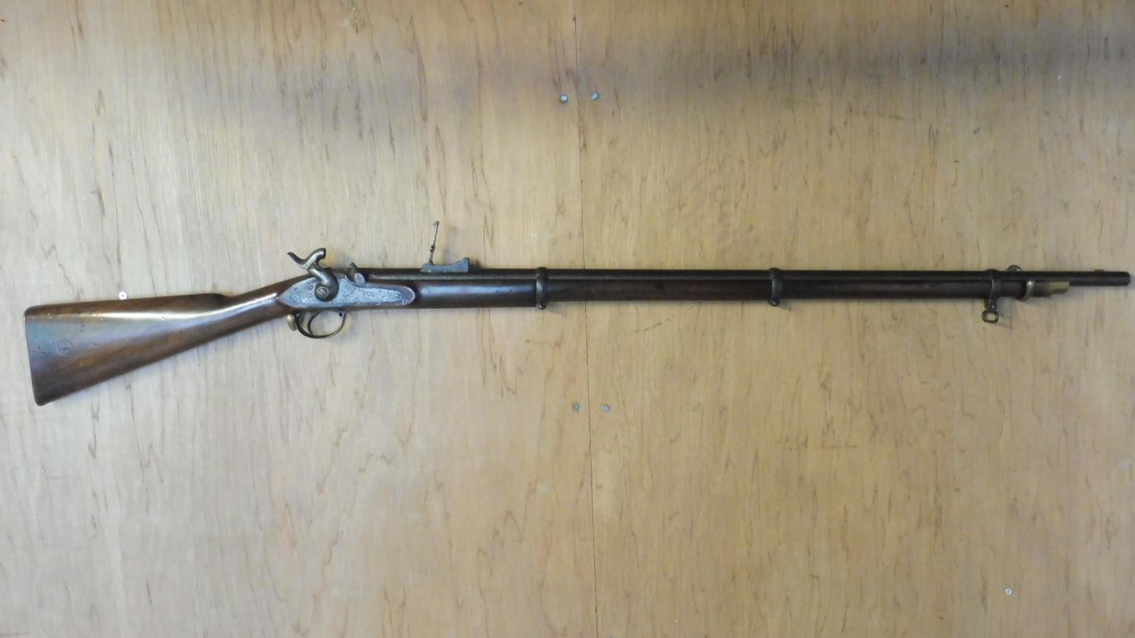 19th Century Enfield Musket 1st Essex Volunteers (1 of 14)