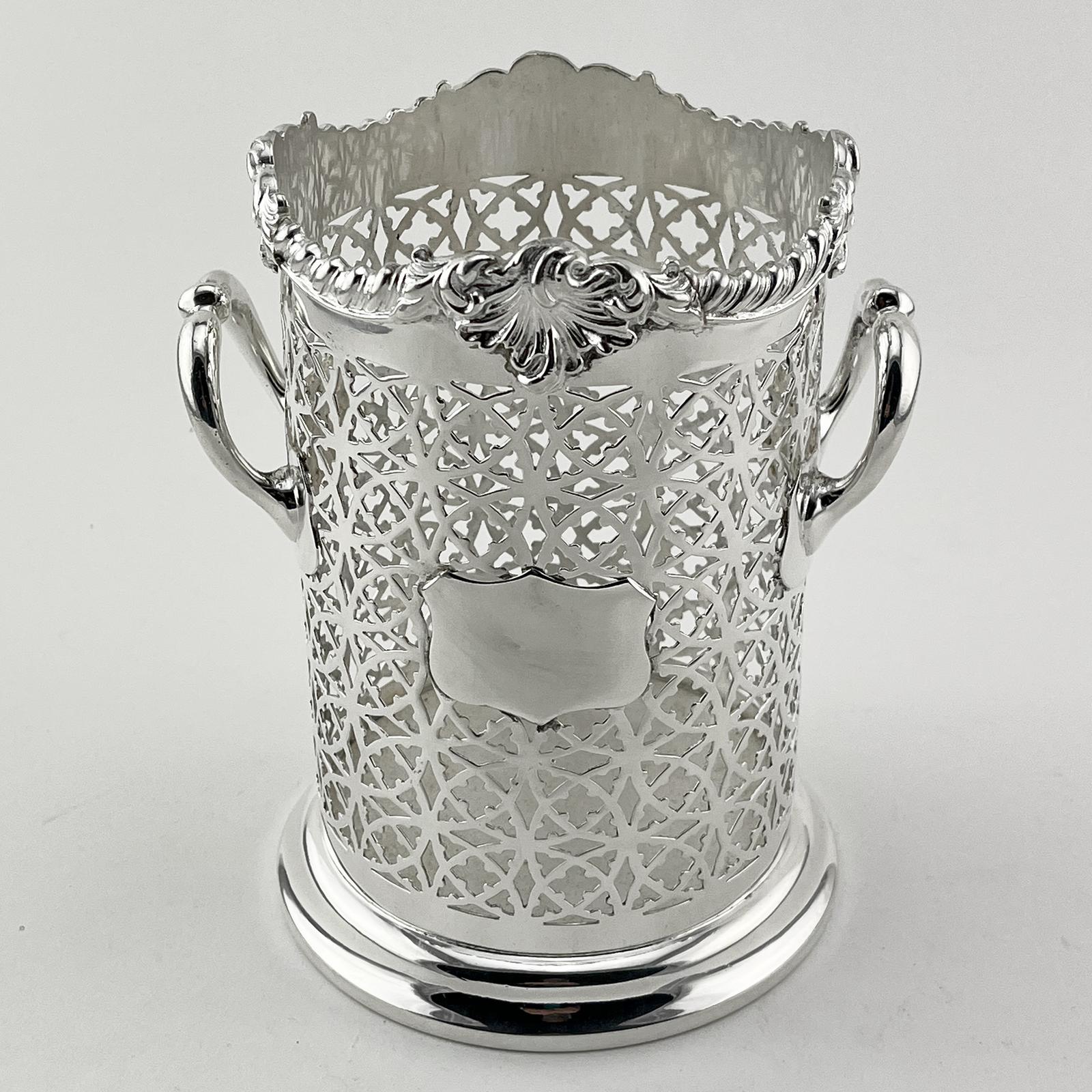 Late Victorian Decorative Silver Plated Bottle or Soda Stand (1 of 6)