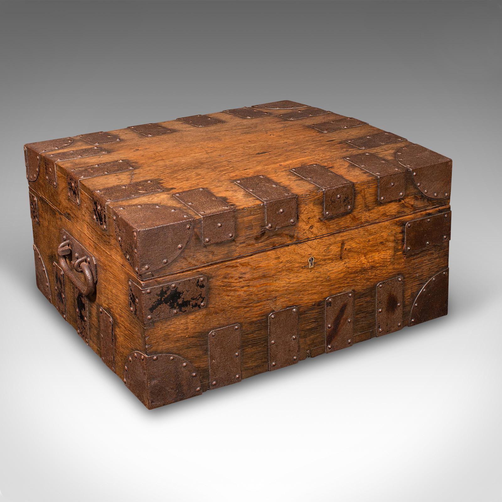 Antique Silver Chest, English Oak, Steel Bound, Steamer Trunk - Victorian c.1900 (1 of 11)
