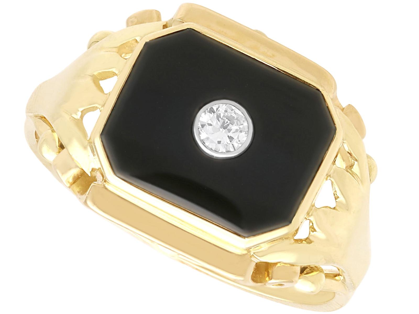 Vintage 2.40ct Black Onyx & Diamond 14k Yellow Gold Signet Ring c.1945 (1 of 11)
