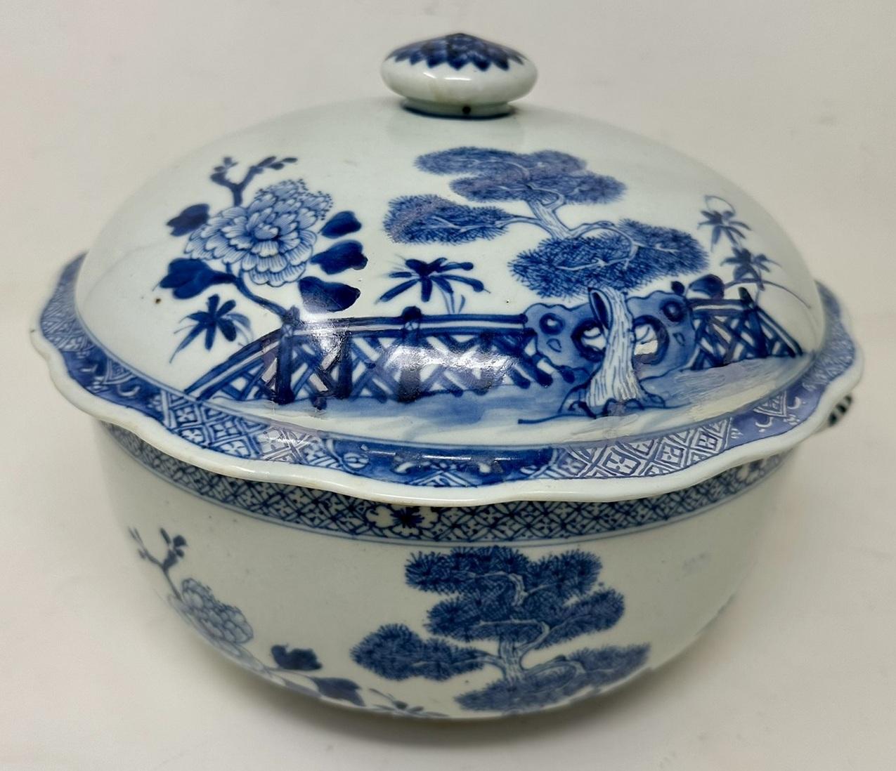 Antique Chinese Export Porcelain Blue White Chien Lung Soup Tureen Centerpiece (1 of 11)