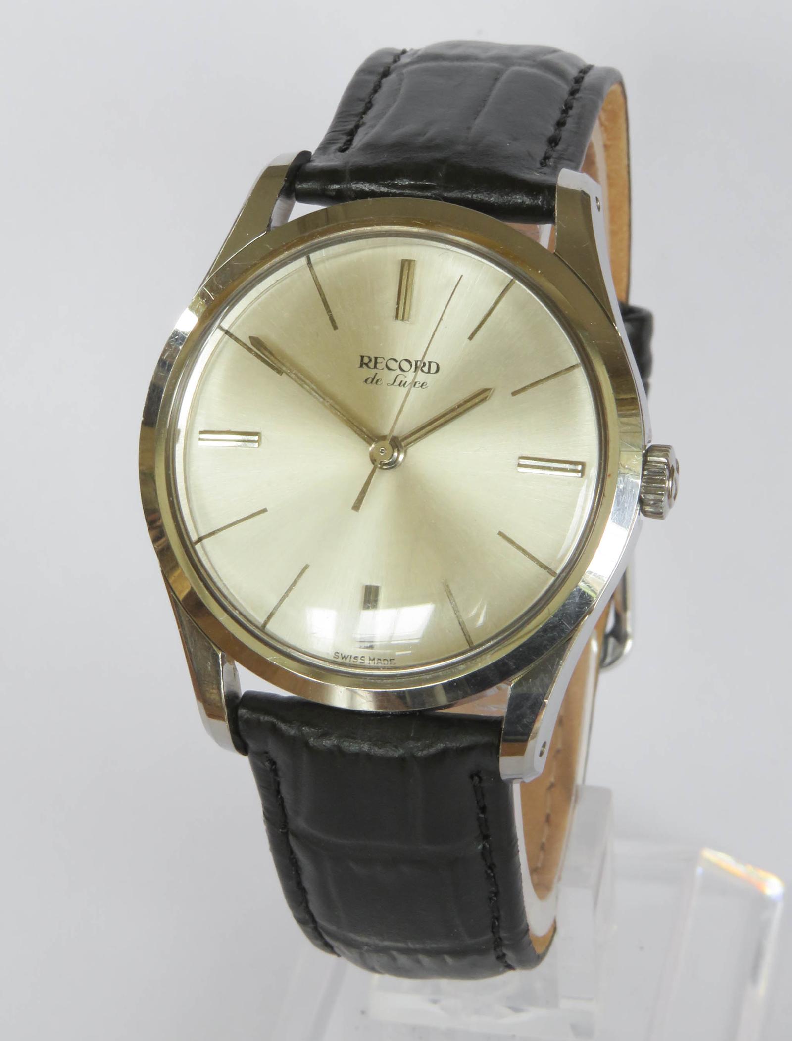 Watch : Gents 1960s Record De Luxe Wrist Watch (1 of 5)