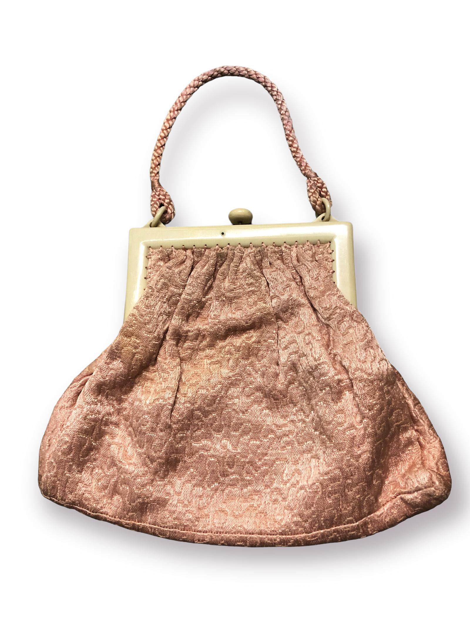 Beautiful Pink Fabric 1930s Handbag with Ivorine Frame (1 of 2) Beautiful Pink Fabric 1930s Handbag with Ivorine Frame (1 of 2)