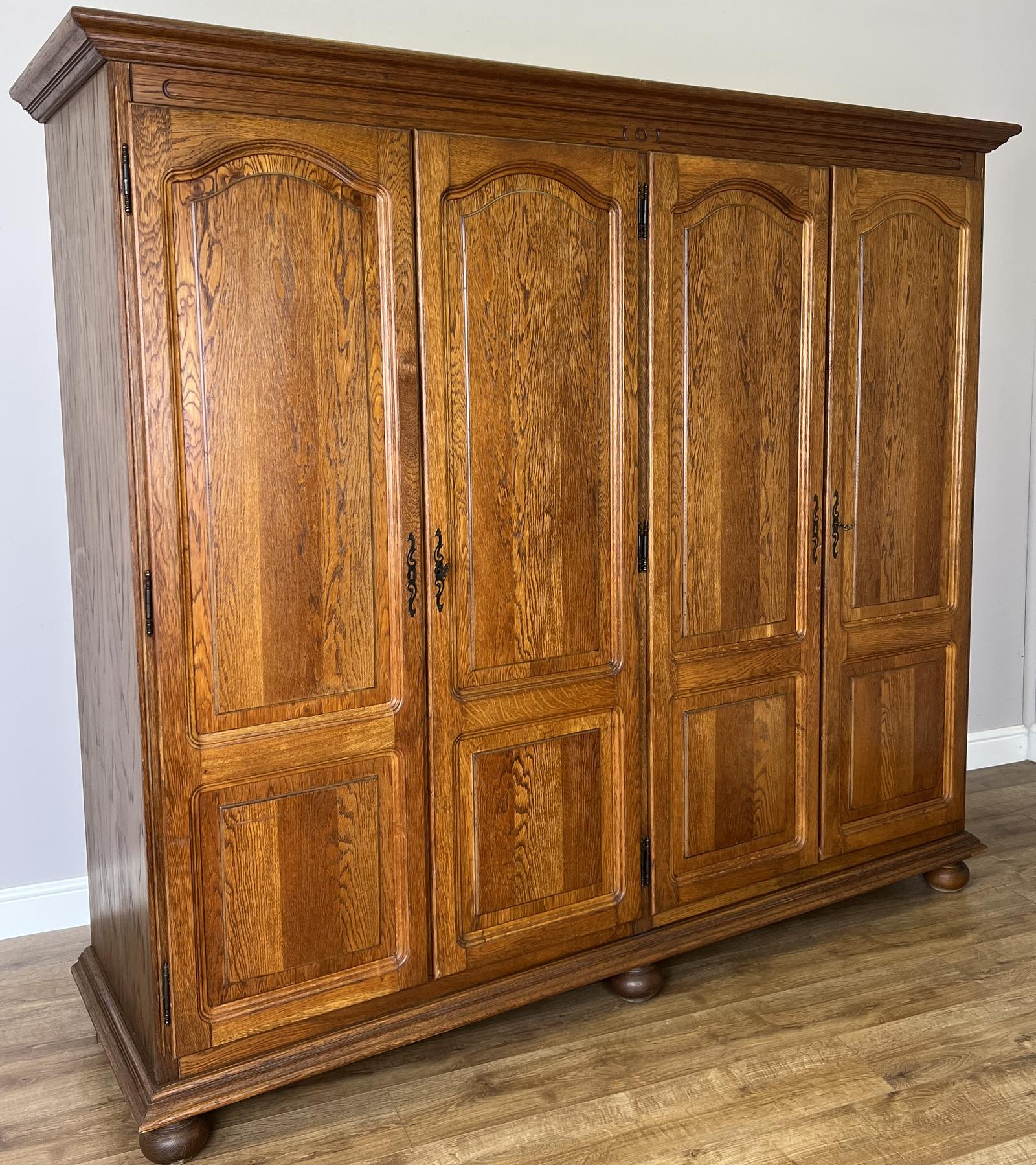 Wardrobe Vintage French Style Oak Four Door Carved Armoire Cabinet (1 of 8) Wardrobe Vintage French Style Oak Four Door Carved Armoire Cabinet (1 of 8)
