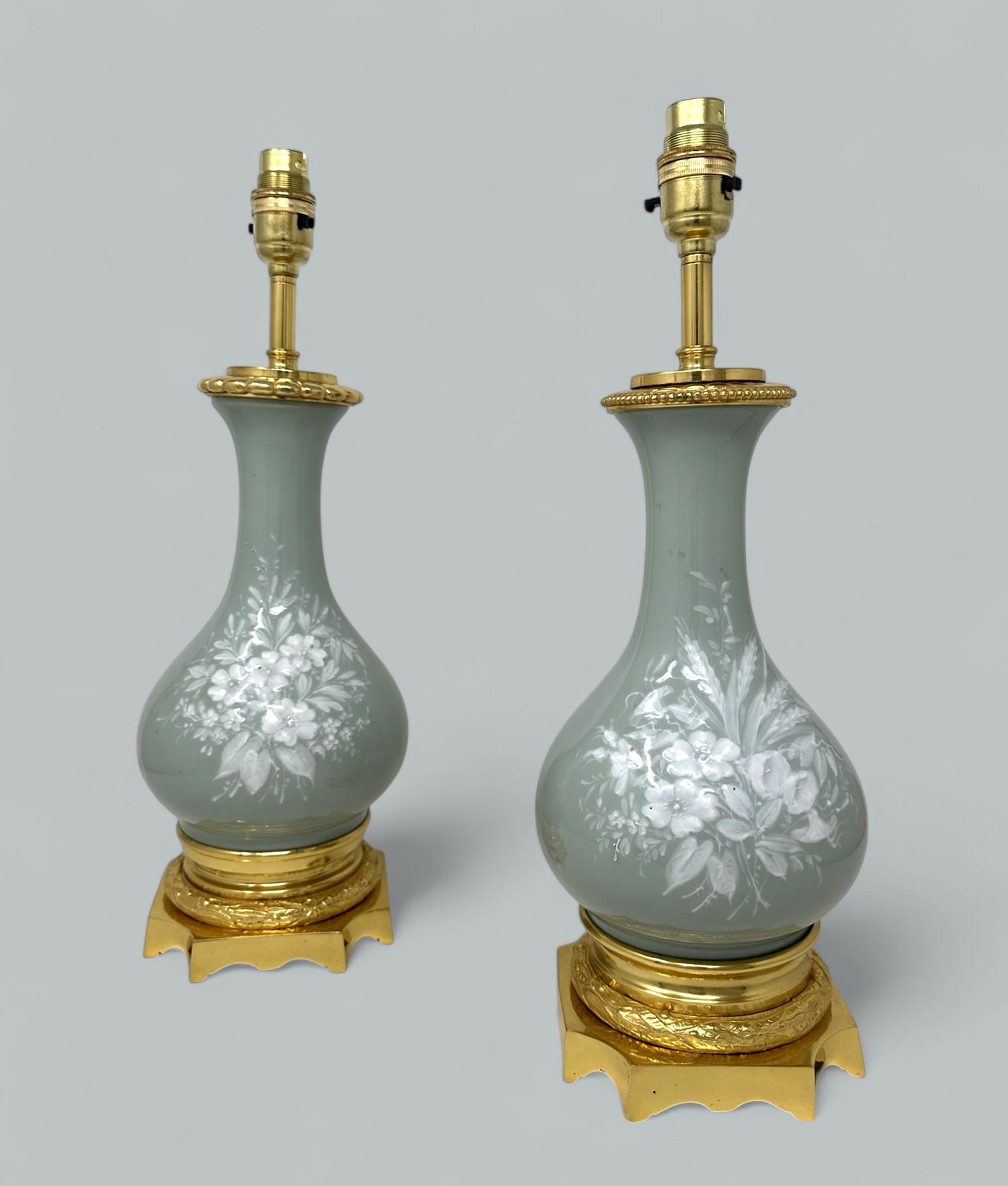 Pair of Antique Grand Tour French Empire Pate-sur-pate Jasperware Ormolu Urns Lamps (1 of 9)