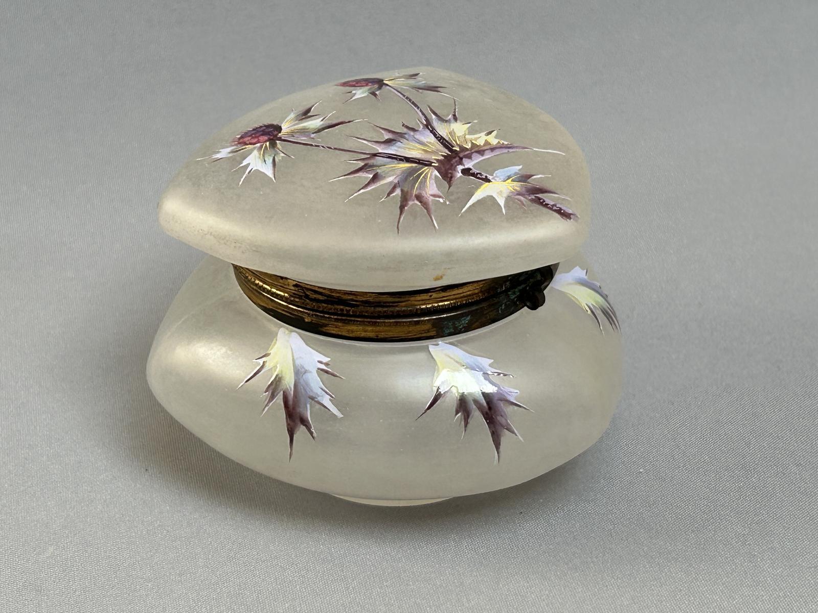 Stunning Art Nouveau Enamel Decorated Trinket Box (1 of 5)