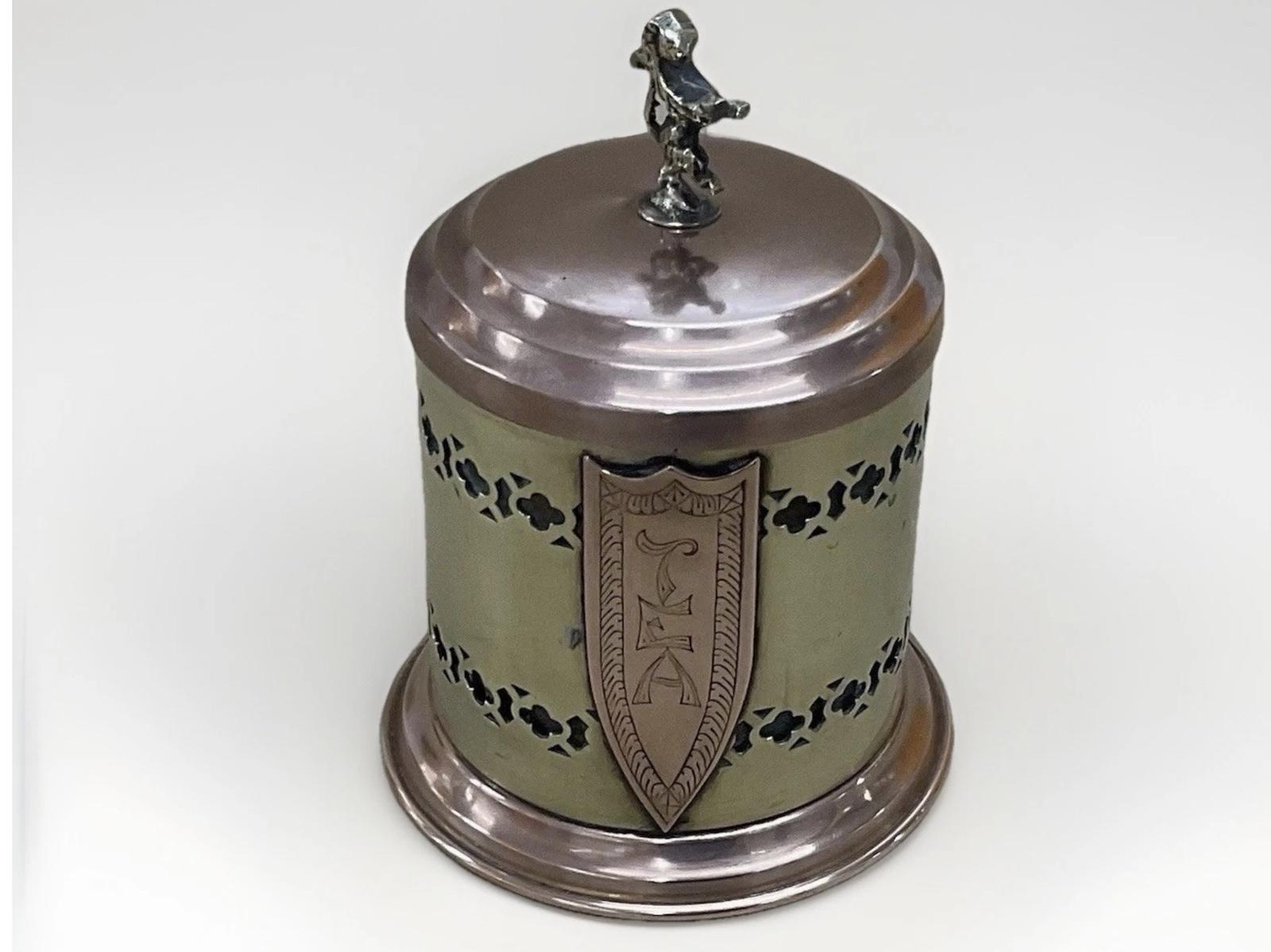 Arts & Crafts Copper + Brass Tea Caddy with Lion Rampant Finial Antique c.1900 (1 of 6) Arts & Crafts Copper + Brass Tea Caddy with Lion Rampant Finial Antique c.1900 (1 of 6)