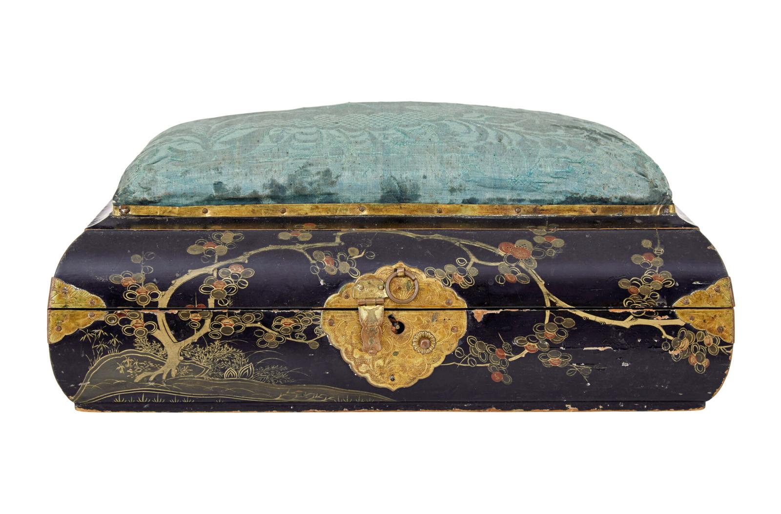 19th Century Black Lacquered Jewellery Box (1 of 12) 19th Century Black Lacquered Jewellery Box (1 of 12)