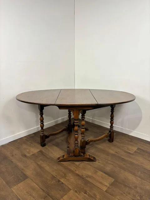 Vintage Oak Drop Leaf Dining Table (1 of 13) Vintage Oak Drop Leaf Dining Table (1 of 13)