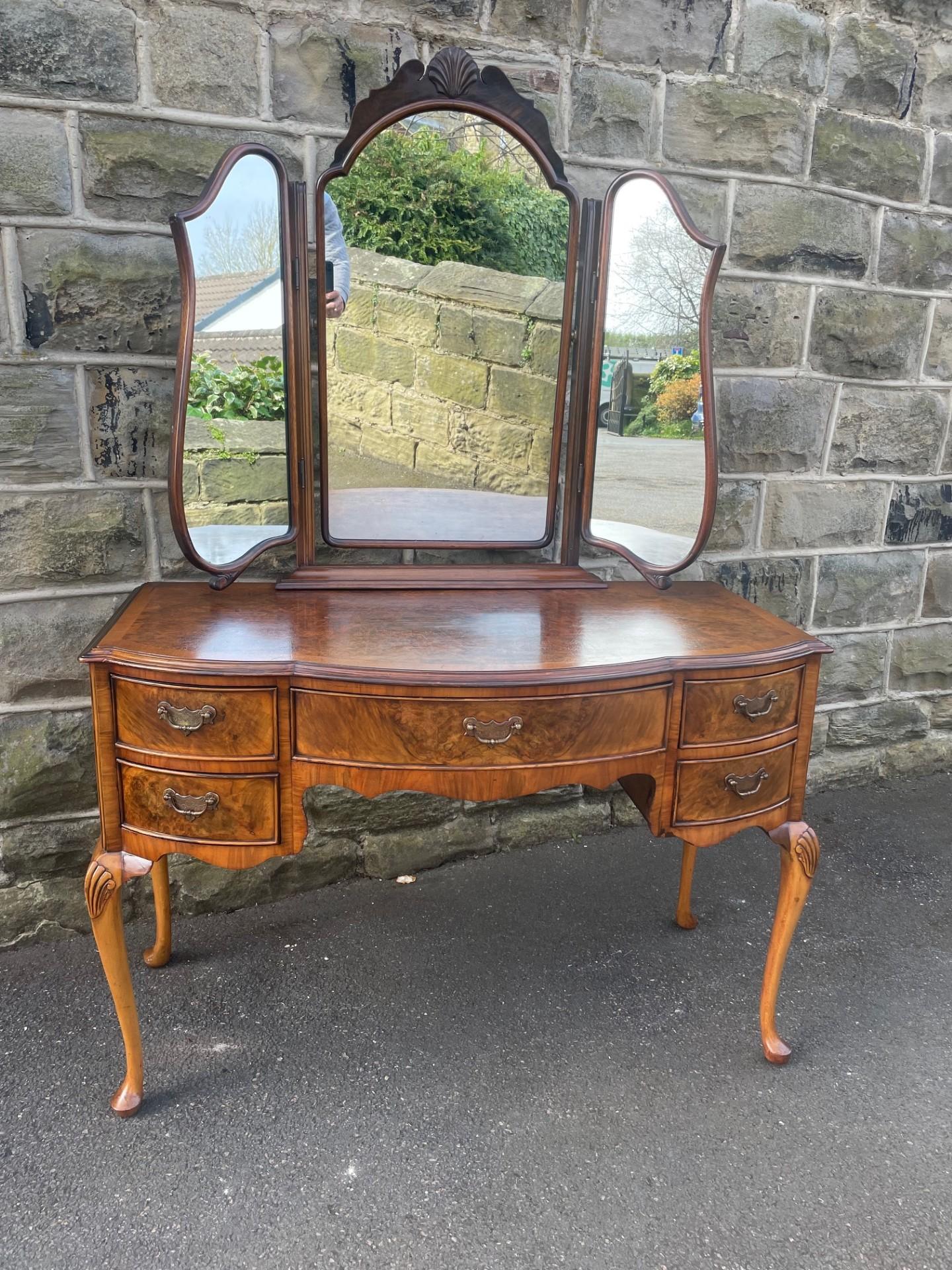 Antique Burr Walnut Dressing Table (1 of 11)