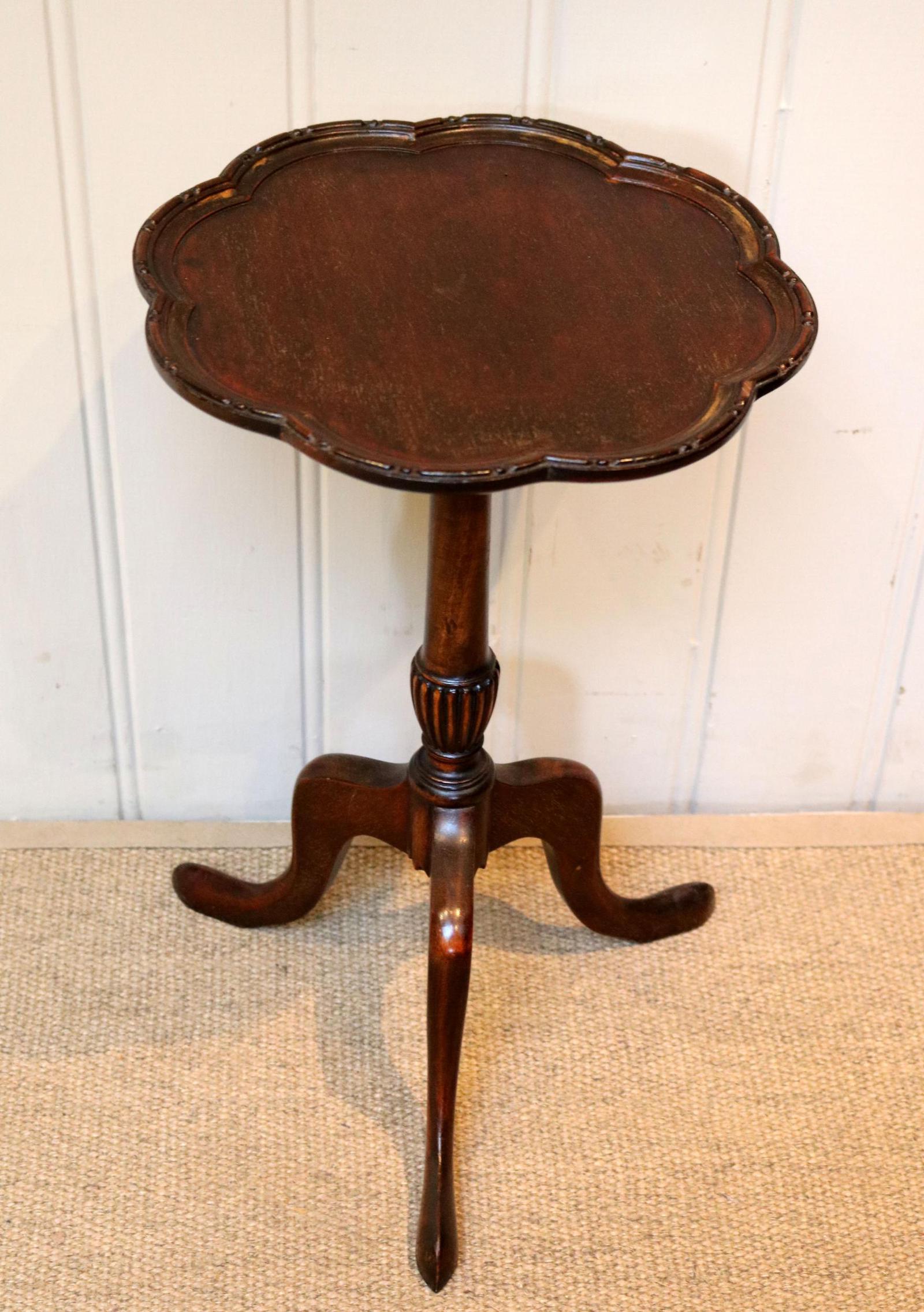 Mahogany Wine Table (1 of 9) Mahogany Wine Table (1 of 9)