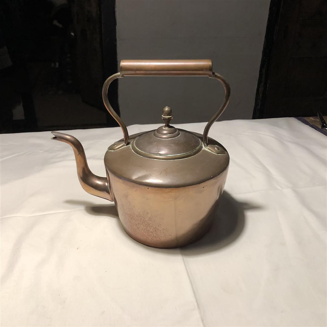 Antique Copper Kettle Early 1800s (1 of 9)