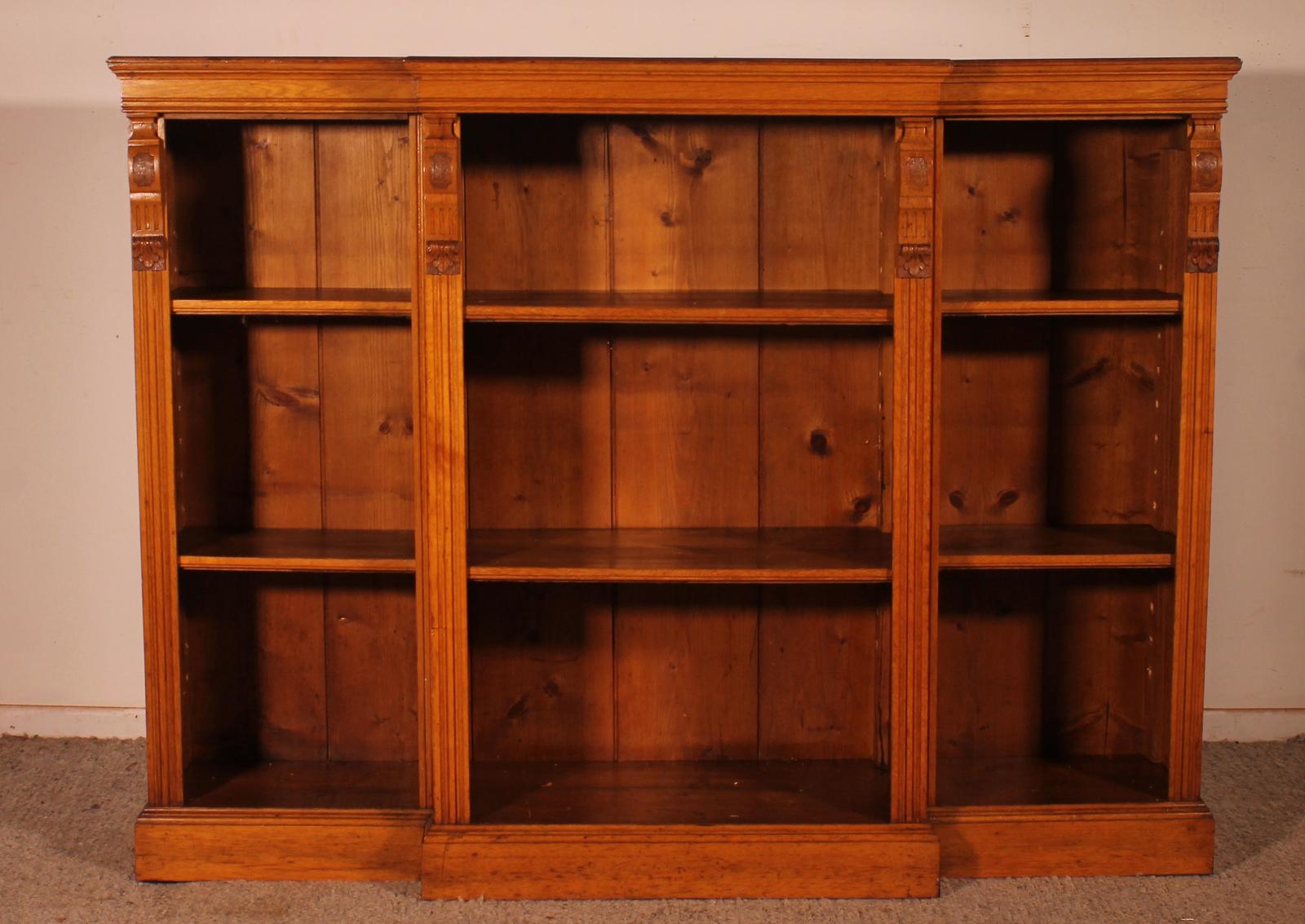 Breakfront Open Bookcase in Light Oak - 19th Century (1 of 12) Breakfront Open Bookcase in Light Oak - 19th Century (1 of 12)