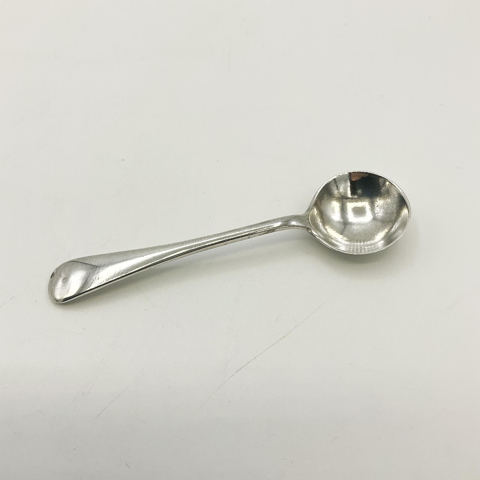 Antique Edwardian Sterling Silver Salt Spoon (1 of 10)