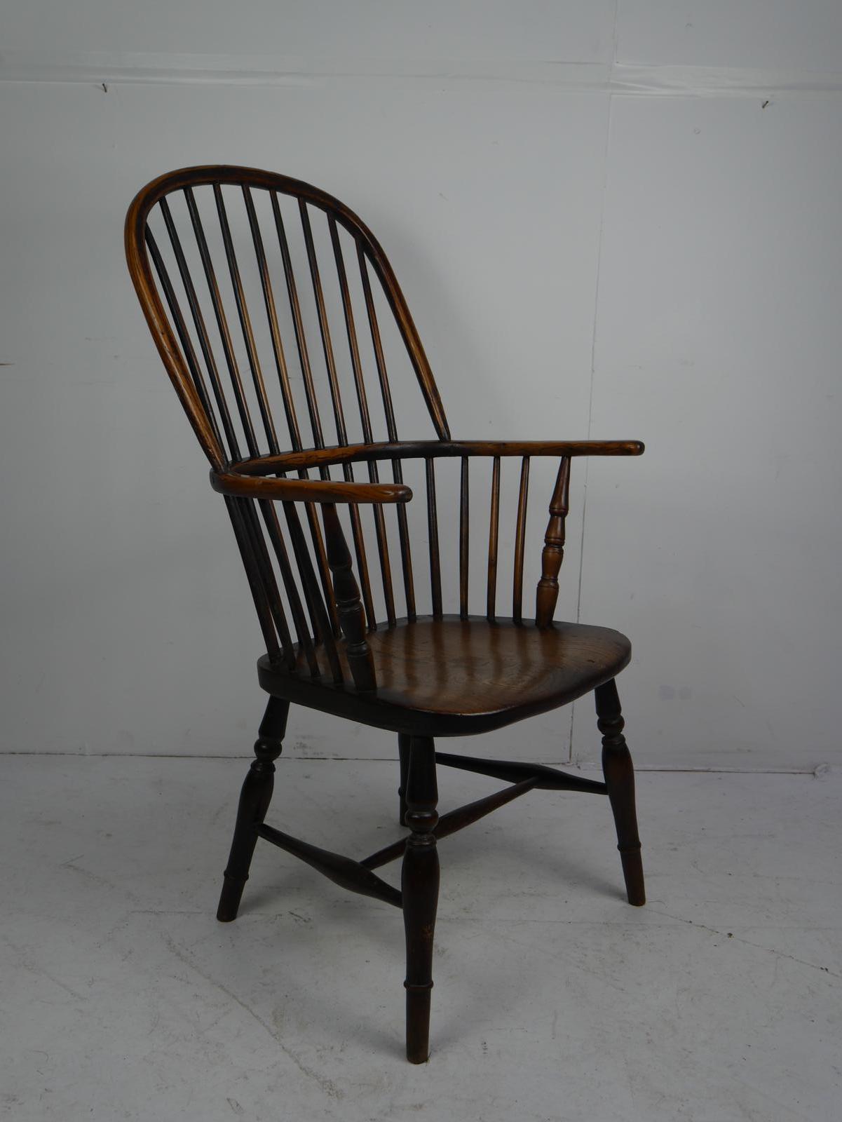 Mid 19th Century Hoop Back Windsor Armchair (1 of 12)
