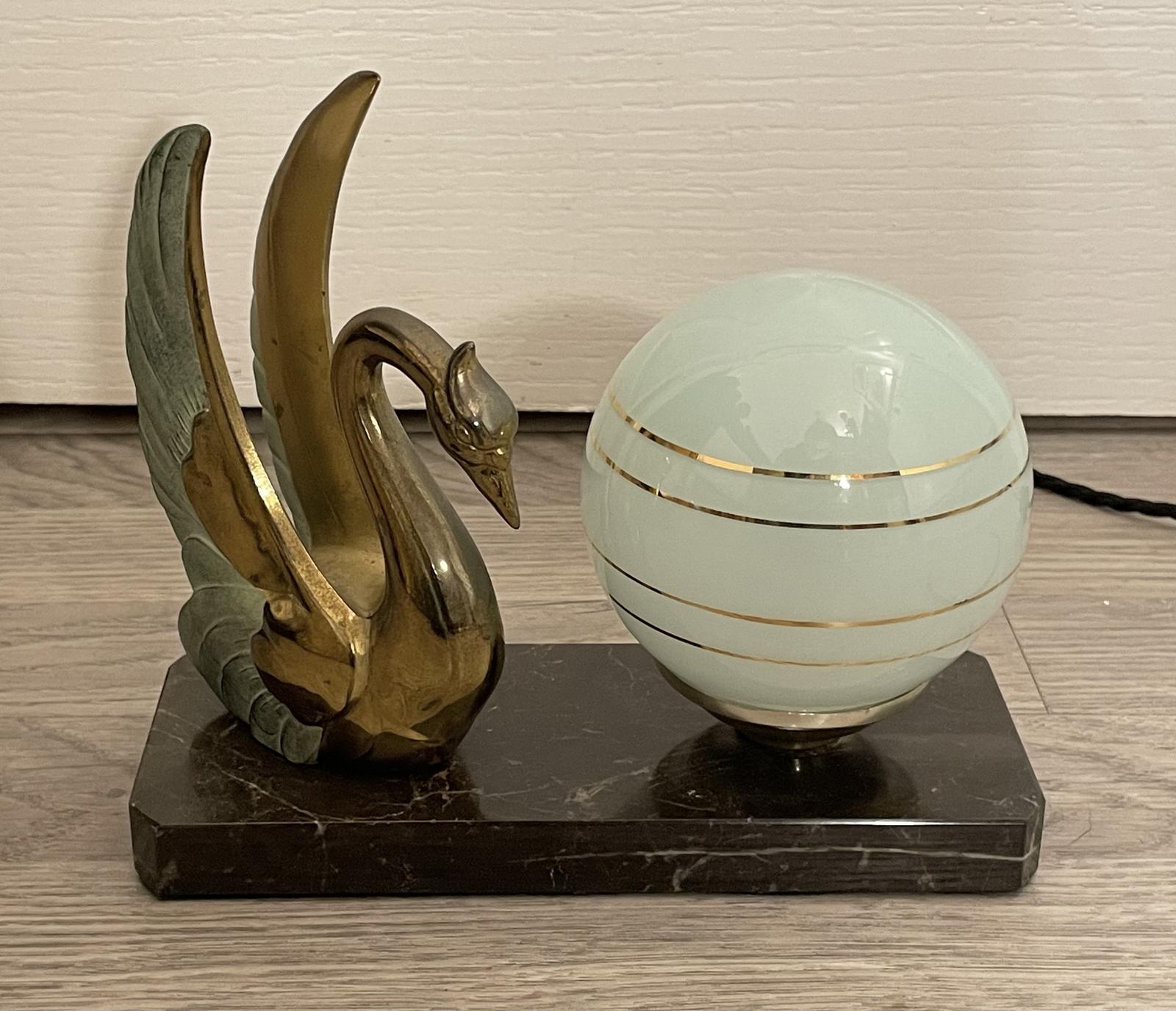 Art Deco French Swan Mood Lamp (1 of 12) Art Deco French Swan Mood Lamp (1 of 12)