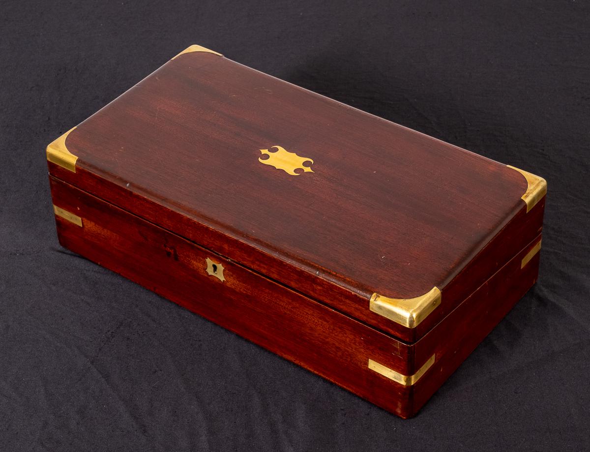 Mahogany Regency Writing Slope (1 of 8)