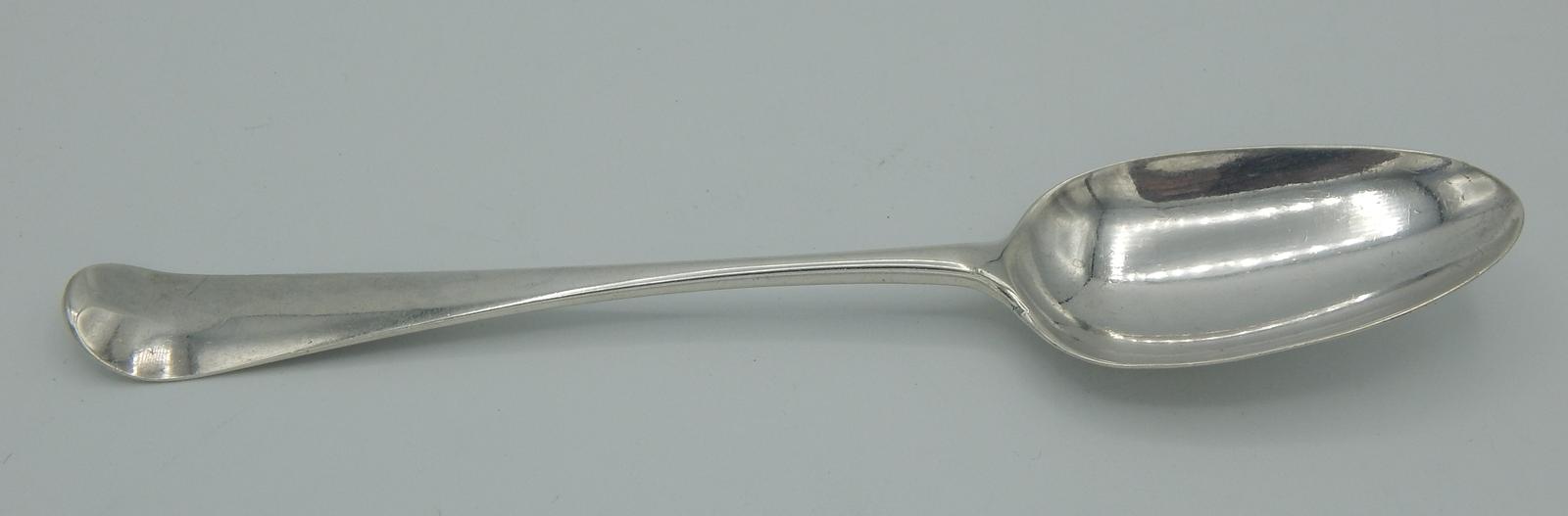 Early George III Silver Table Spoon - Thomas & William Chawner (1 of 6)