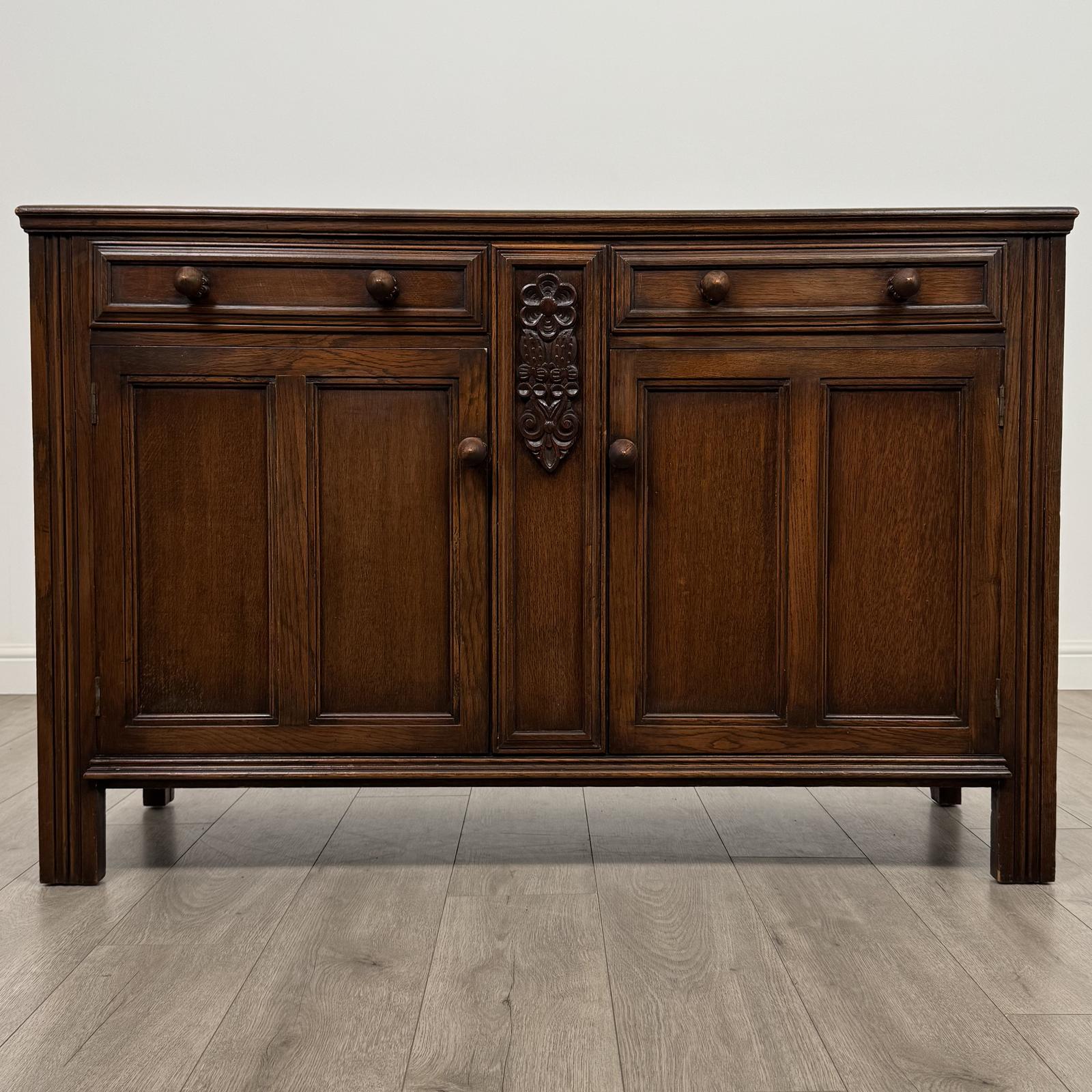 Antique 20th Century Good Quality Sideboard in Oak (1 of 12)