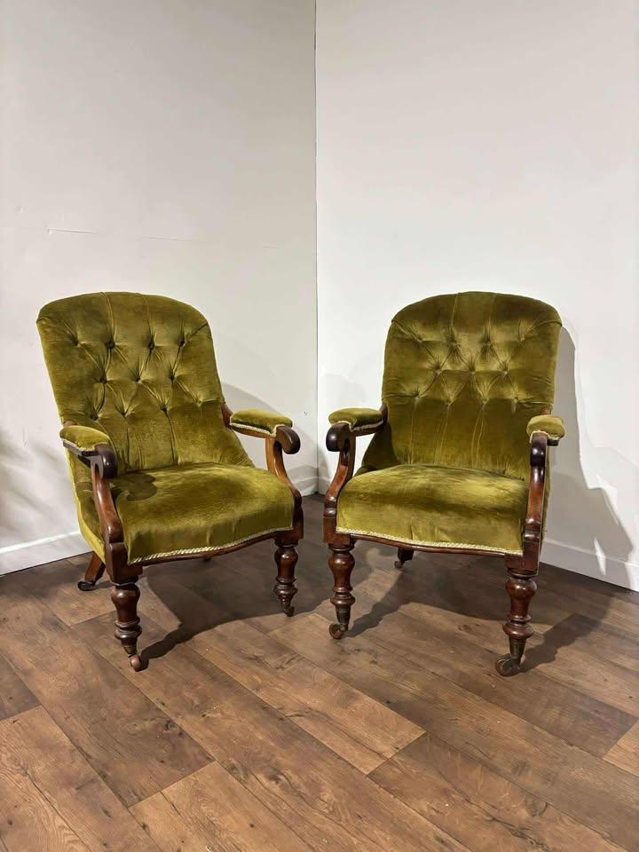 Near Pair of Victorian Mahogany Open Armchairs (1 of 16)