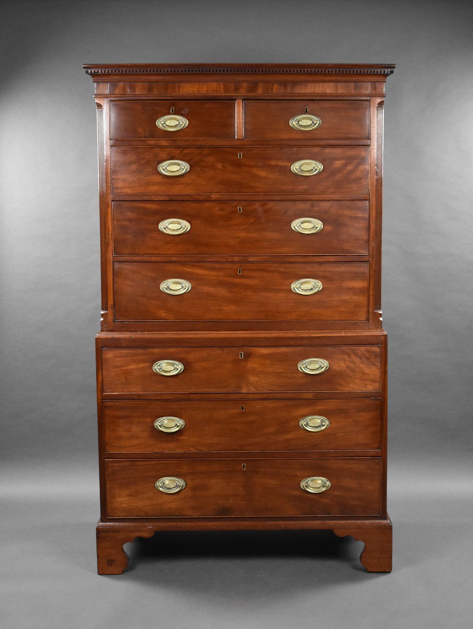 George III Mahogany Chest on Chest (1 of 11) George III Mahogany Chest on Chest (1 of 11)
