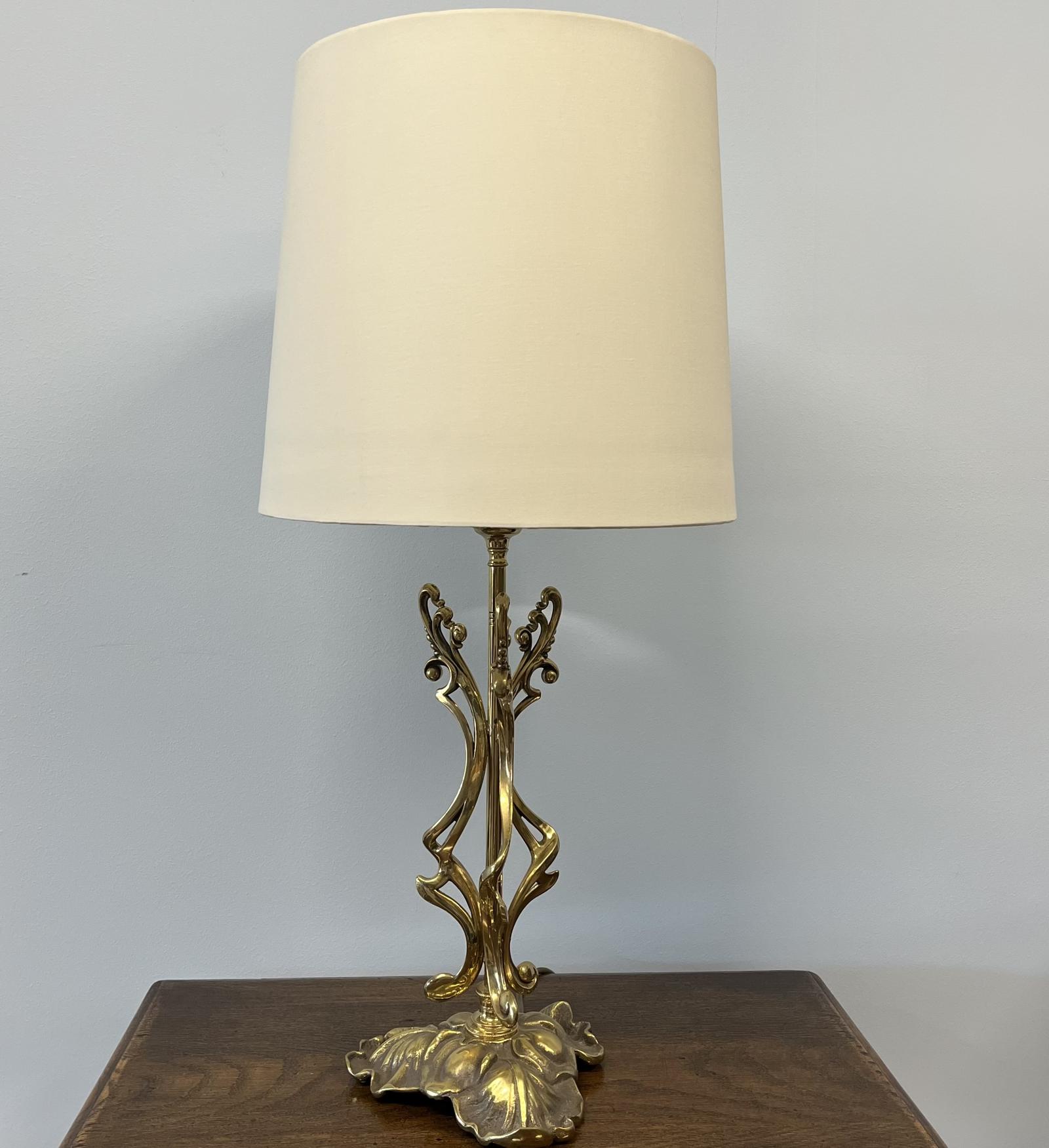 Brass Table Lamp with Floral Free-form Base (1 of 1) Brass Table Lamp with Floral Free-form Base (1 of 1)