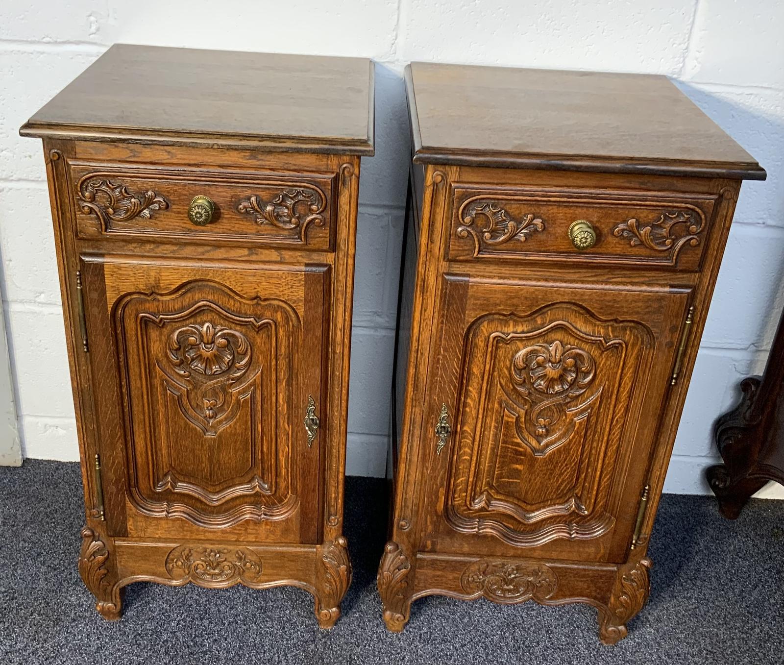 Pair OF French Oak Bedside Cabinets (1 of 10) Pair OF French Oak Bedside Cabinets (1 of 10)