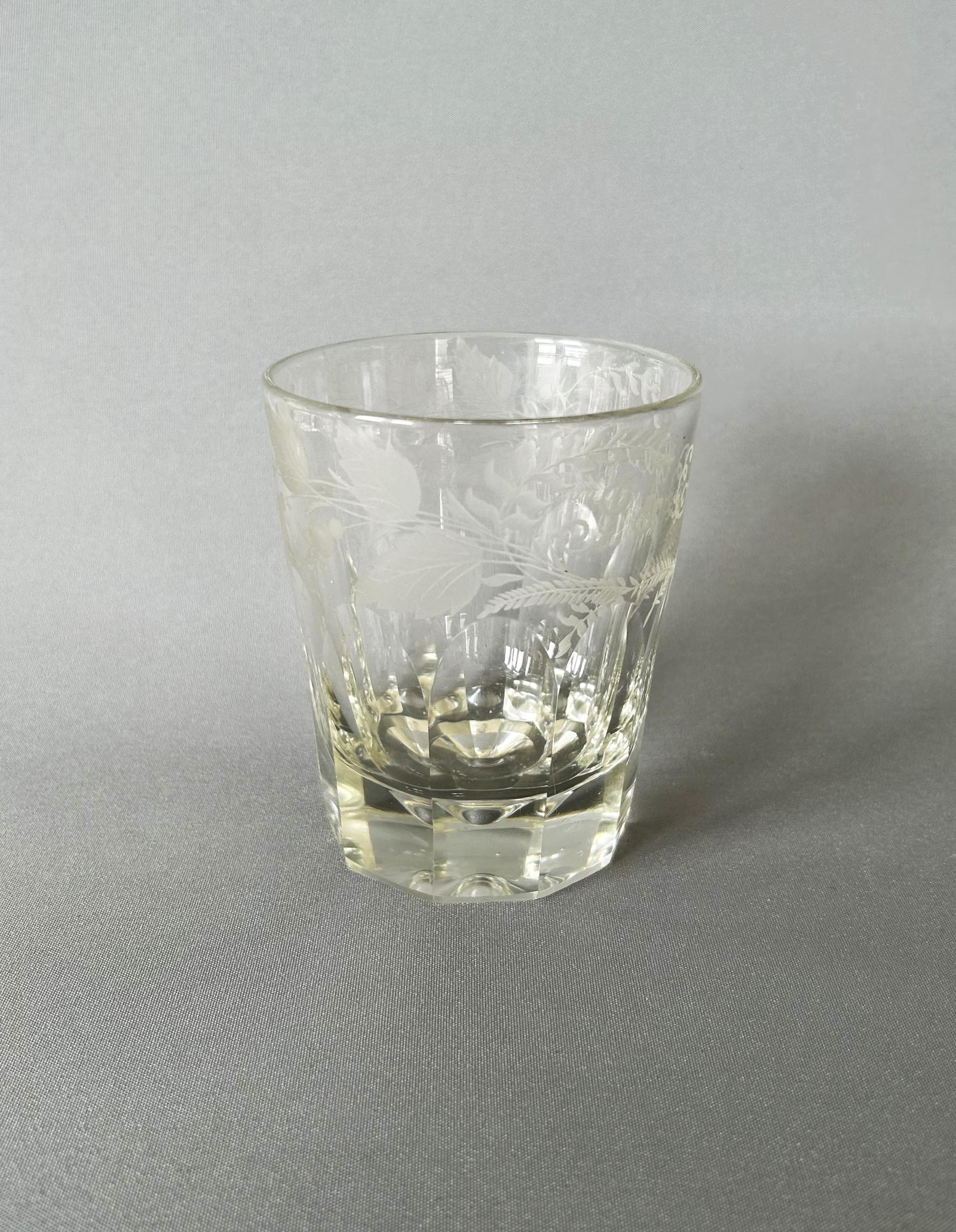 Handsome Victorian Cut & Etched Whisky Tumbler (1 of 6)