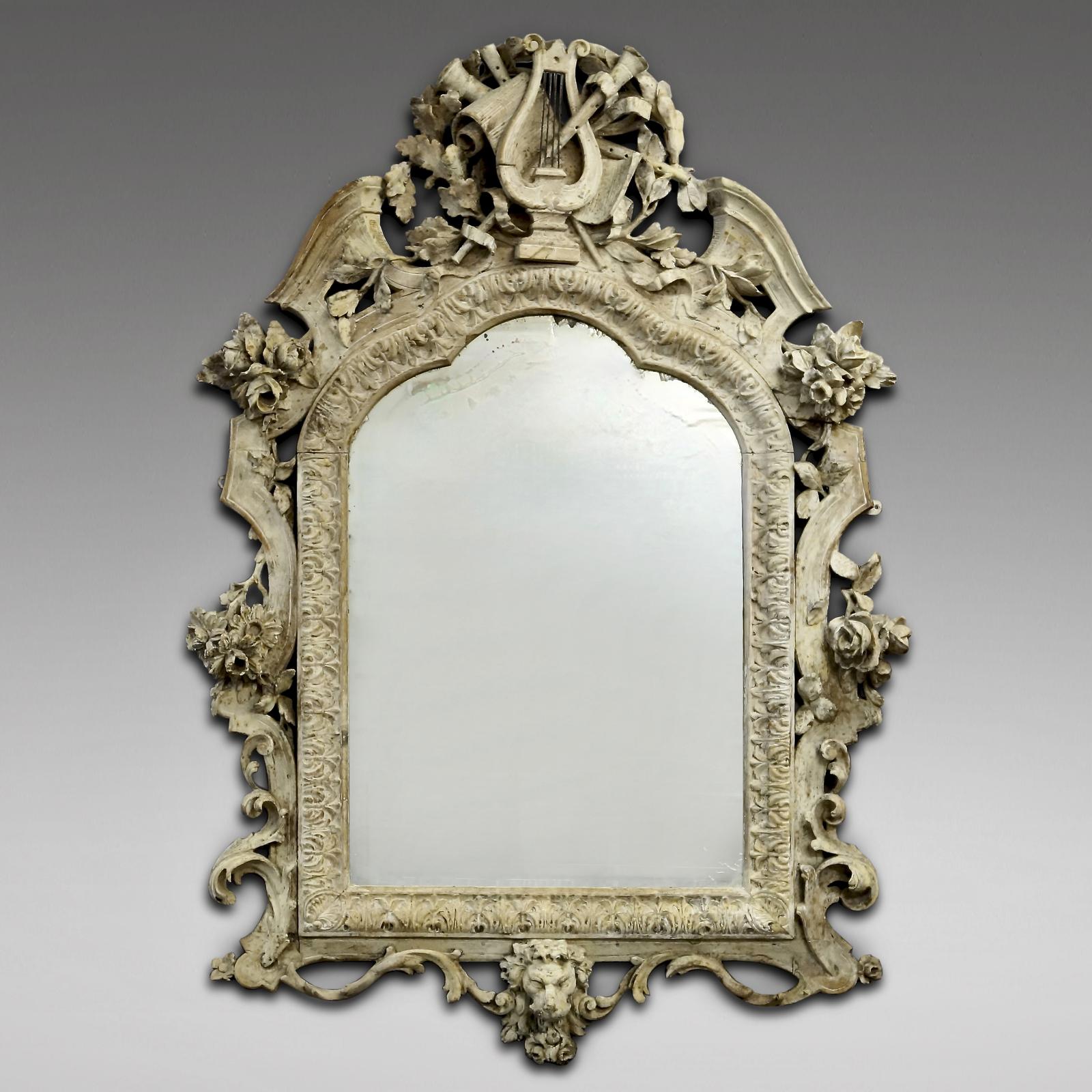 18th Century Carved Italian Mirror (1 of 3) 18th Century Carved Italian Mirror (1 of 3)
