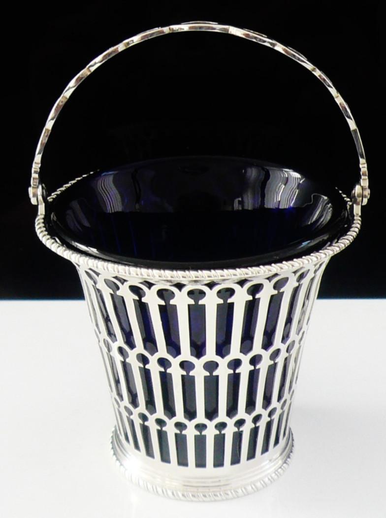 Antique Sterling Silver Sugar Basket & Liner, London 1776 (1 of 10) Antique Sterling Silver Sugar Basket & Liner, London 1776 (1 of 10)