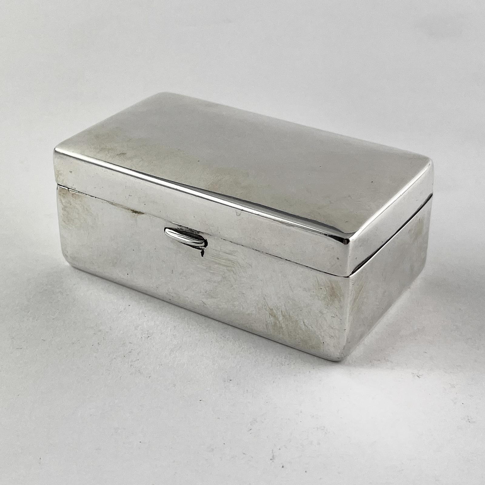 Smart Good Quality Plain Rectangular Sterling Silver Box (1 of 6) Smart Good Quality Plain Rectangular Sterling Silver Box (1 of 6)