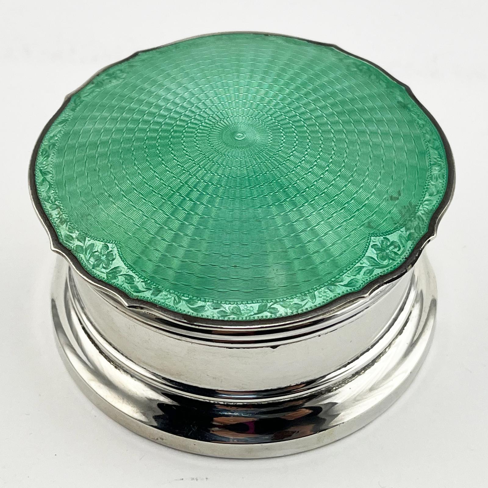 Green Enamel & Sterling Silver Jewellery or Trinket Box (1 of 8) Green Enamel & Sterling Silver Jewellery or Trinket Box (1 of 8)