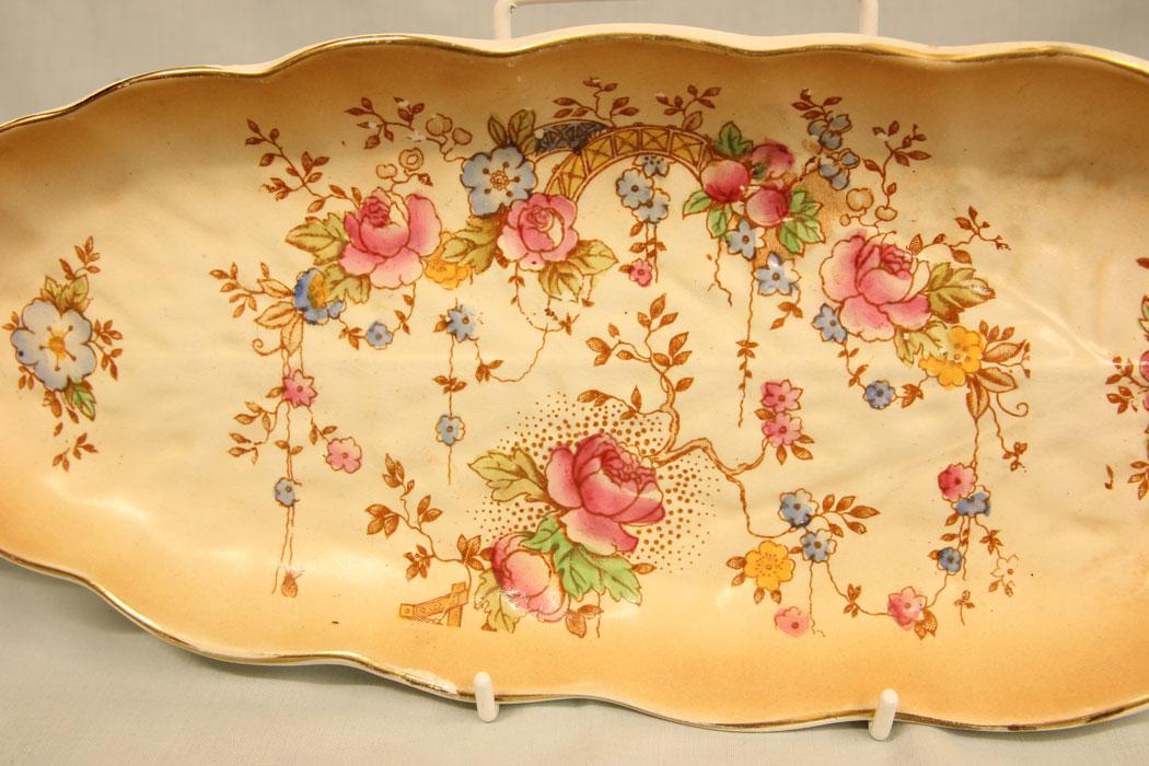 Antique Crown Devon Shaped Serving Dish (1 of 8)