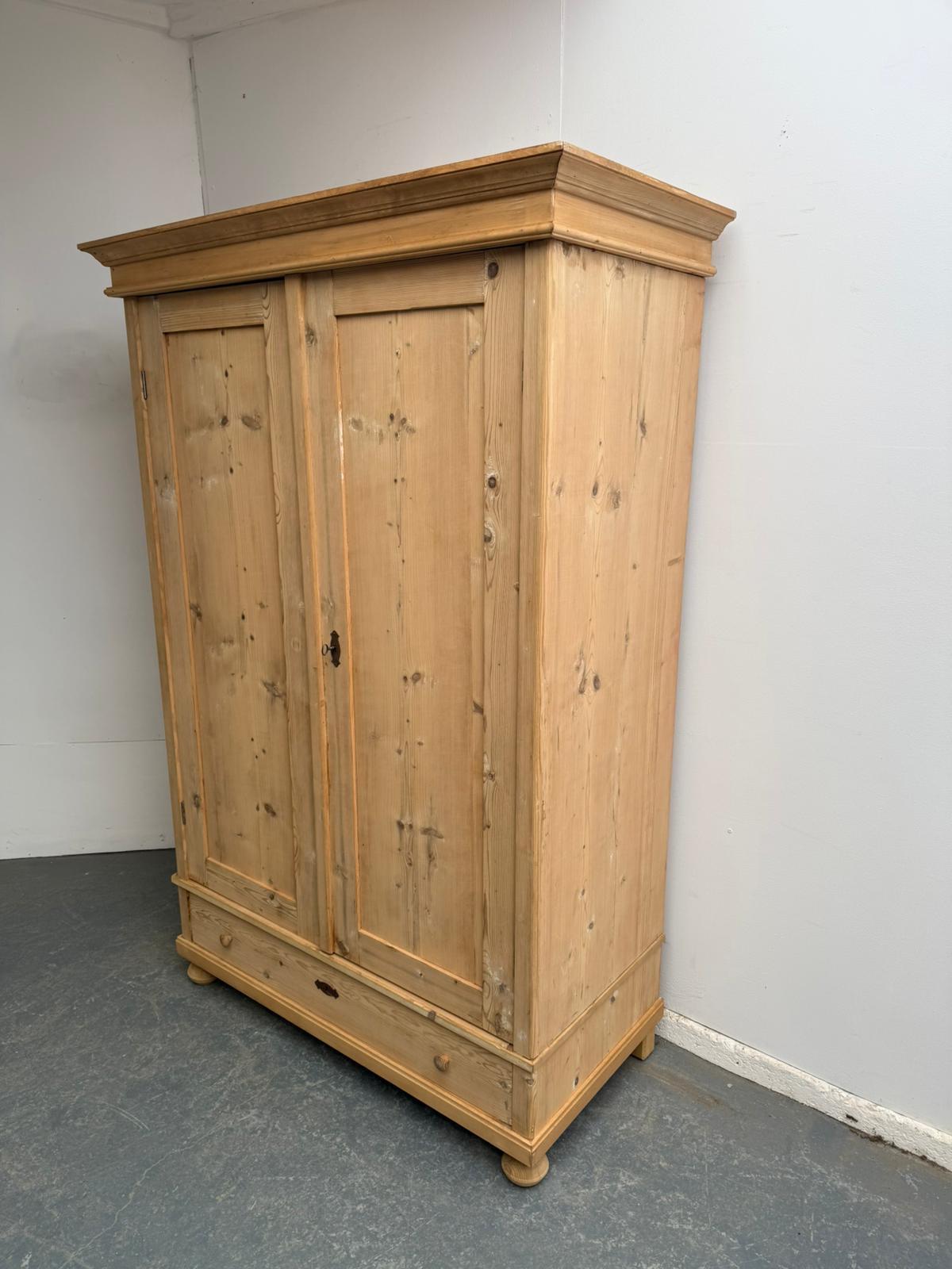 Super Plain Antique Pine 2 Door 1 Panel Knockdown Wardrobe to wax / paint (1 of 11)