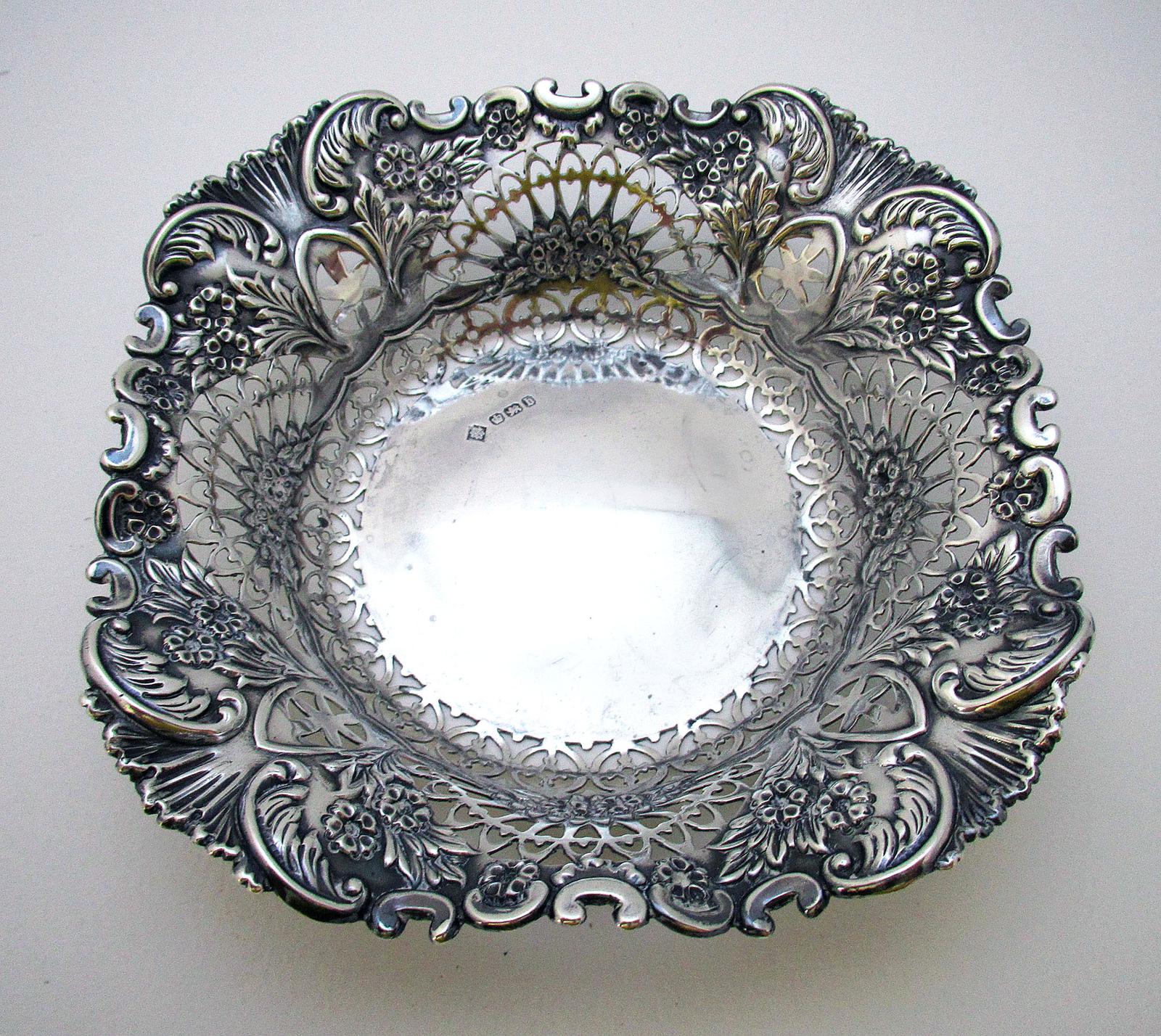 Antique Victorian Rococo Revival Solid Sterling Silver Pierced Trinket Dressing Table Pin Bon Bon Dish Bowl. Sheffield 1894 (1 of 8) Antique Victorian Rococo Revival Solid Sterling Silver Pierced Trinket Dressing Table Pin Bon Bon Dish Bowl. Sheffield 1894 (1 of 8)