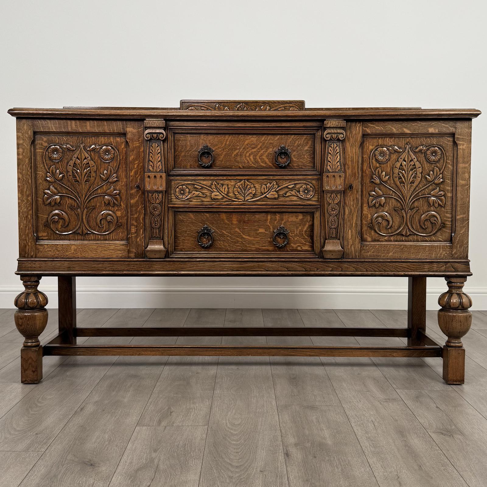 Antique 20th Century Fine Quality Carved Oak Sideboard (1 of 12)