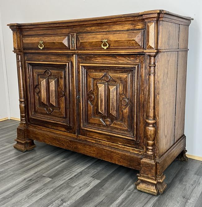 French Antique / Sideboard LA416176